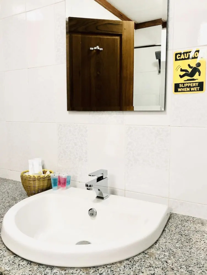 Sea Breeze Lodge Ngapali