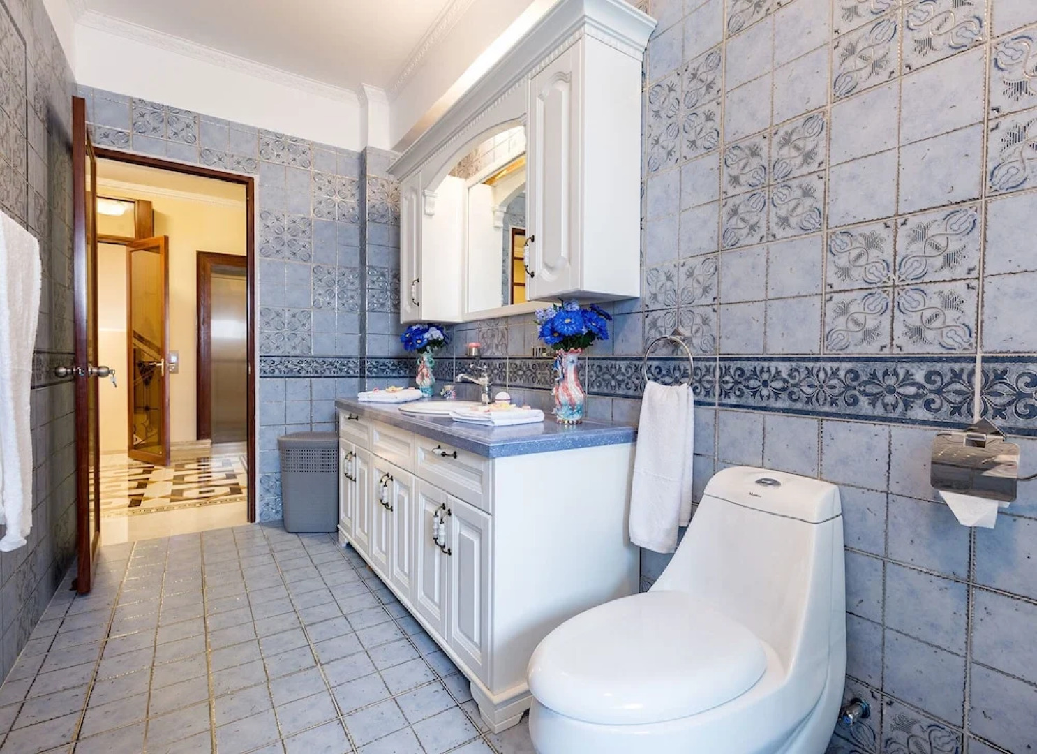 Imagine Renting Your Own 5 Star Private Cyprus Villa on the Beach, Paphos Villa 1410