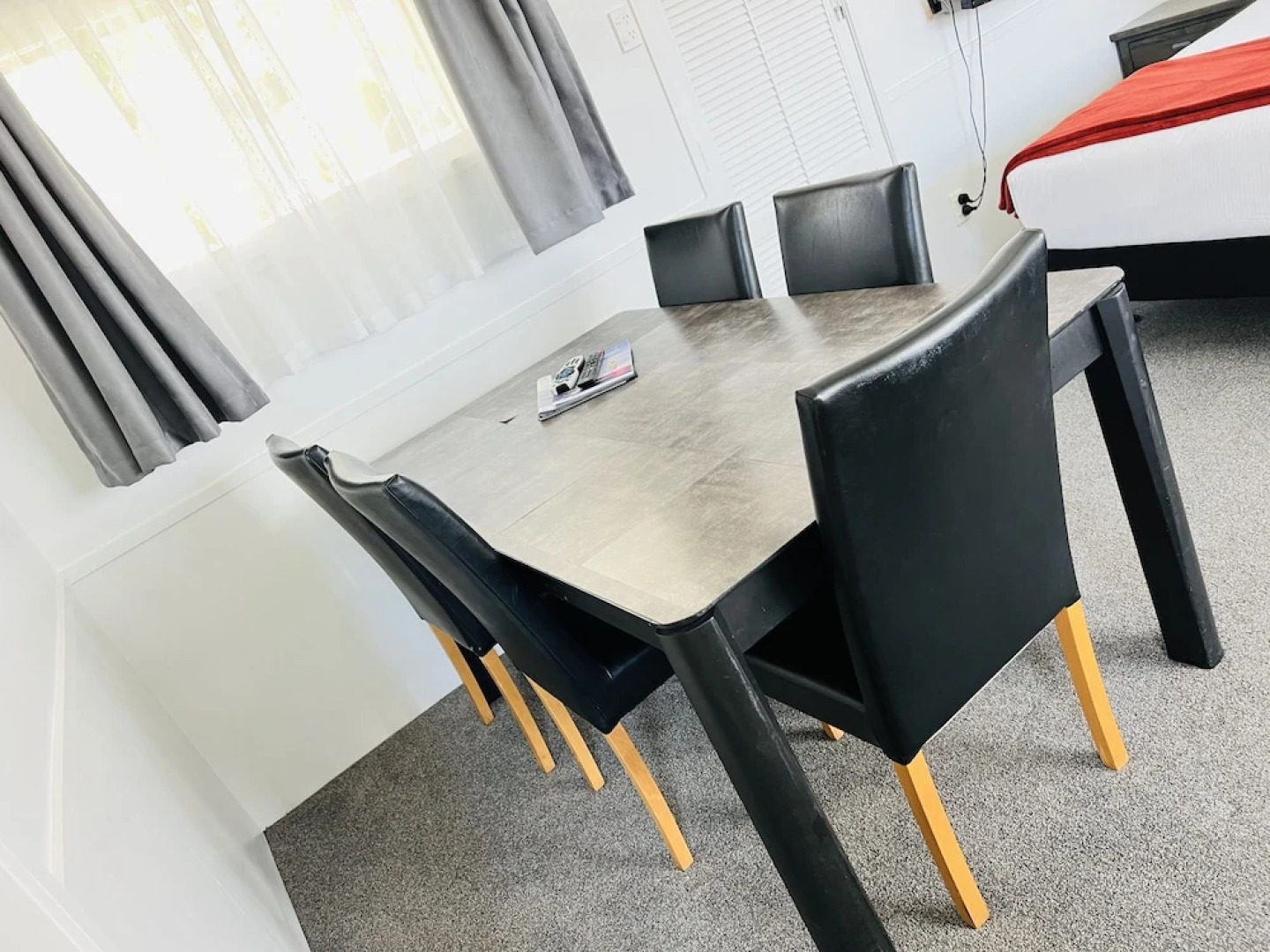 18th Avenue Thermal Motel