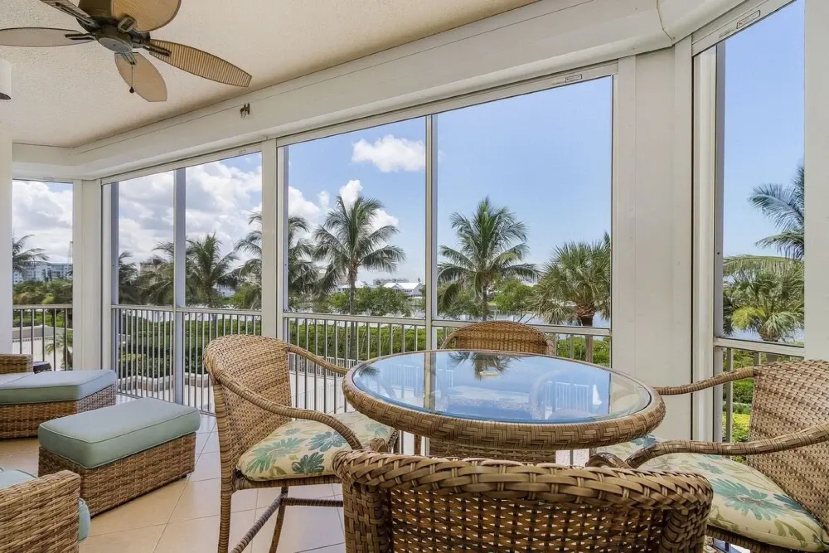 Waterside #835: Bayscape Bliss 3br/2ba Condo W/ Pool! 3 Bedroom Condo