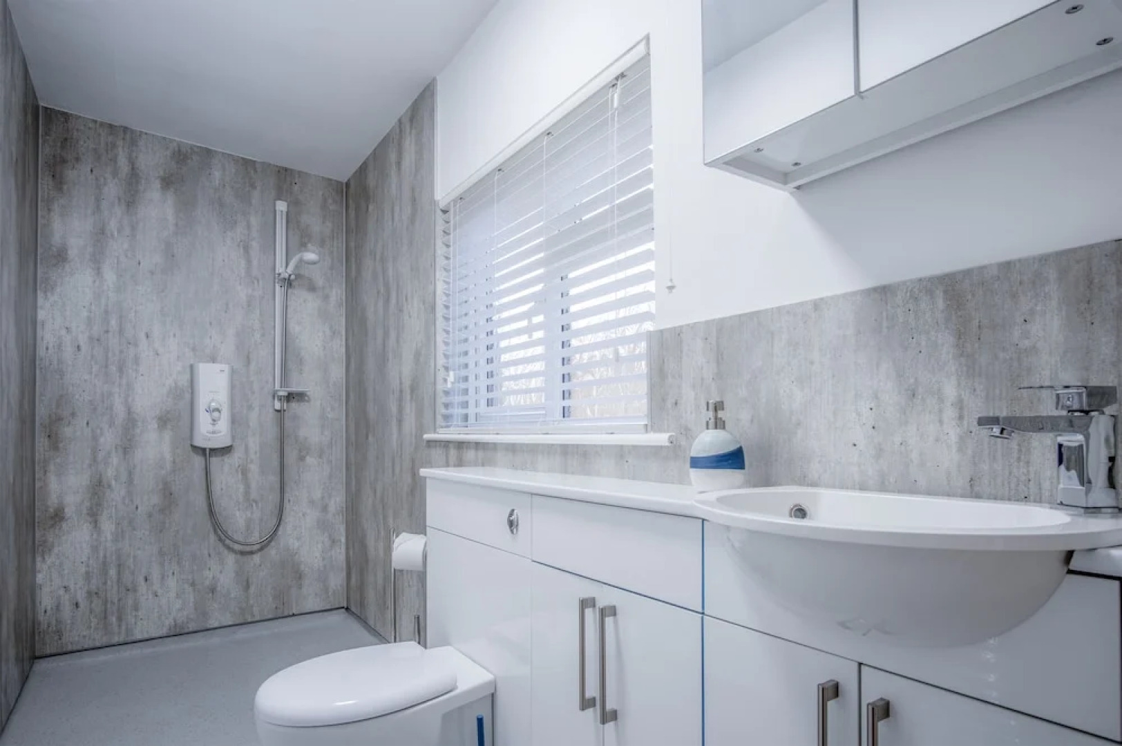 Holloway - 2 Bedroom Cottage - Stepaside