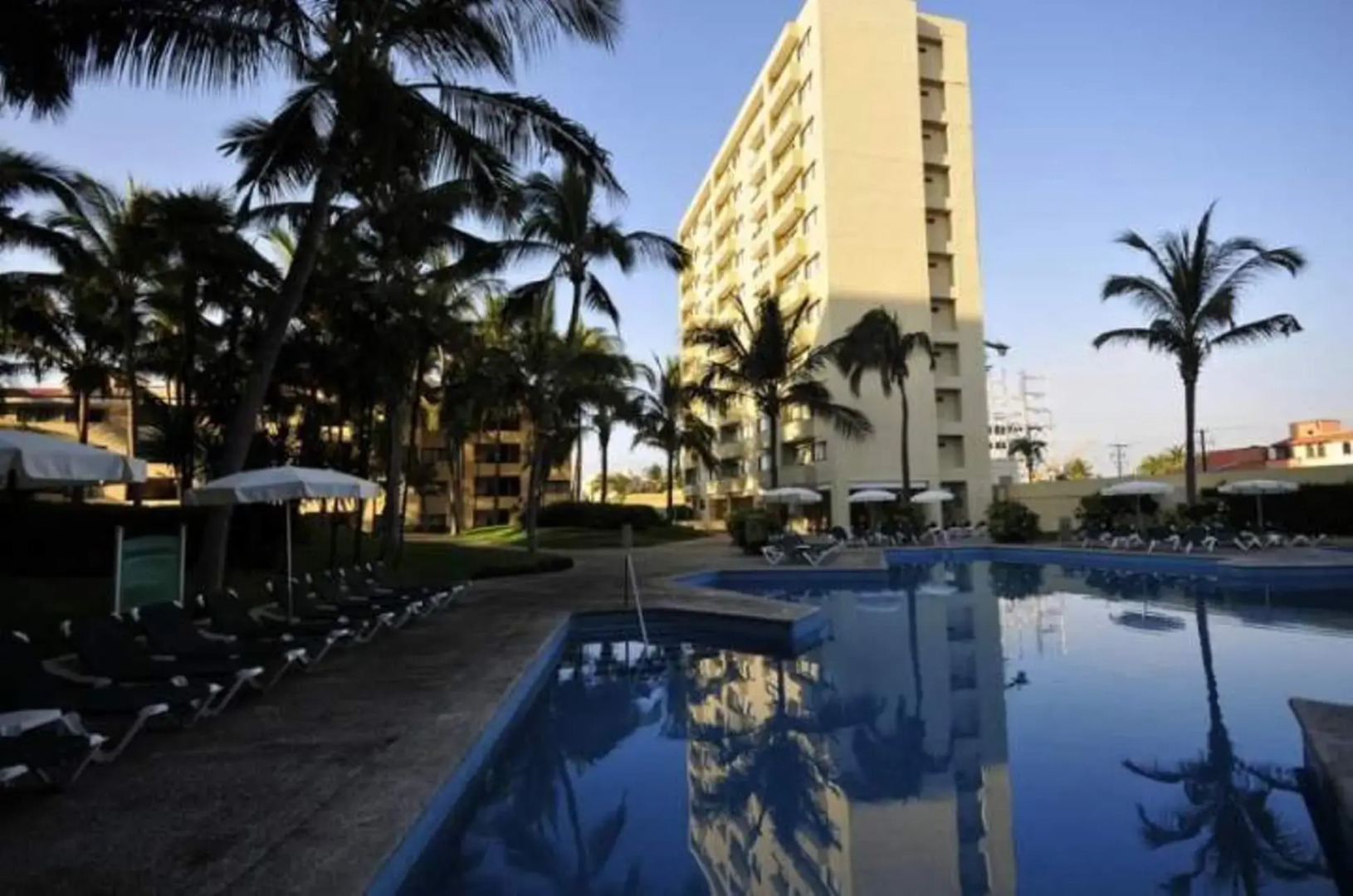 Ocean Breeze Hotel Mazatlan
