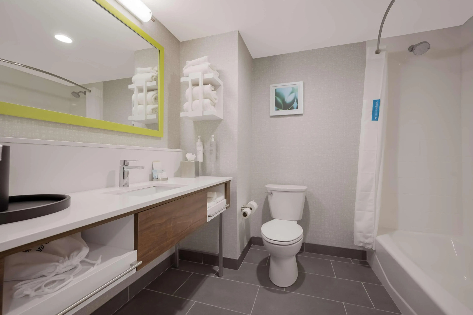 A Victory Hotel & Suites