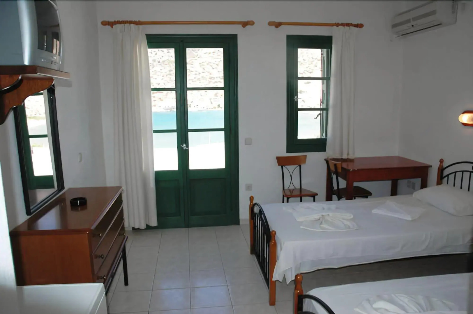 Tzannis Aglaia Pension