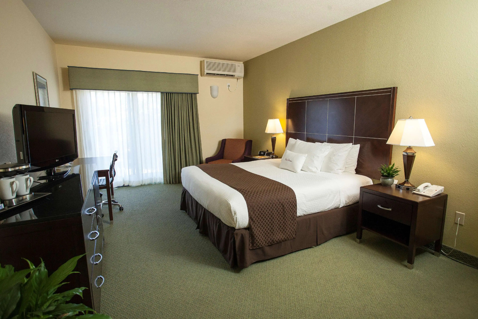 DoubleTree by Hilton Napa Valley - American Canyon