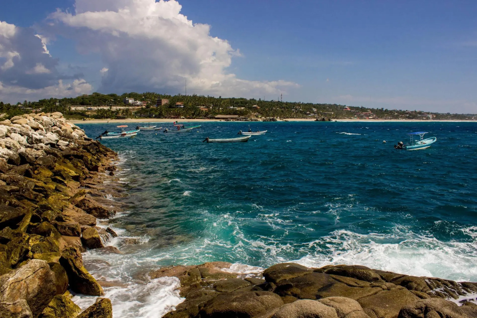 Suites & Hotel Punta Esmeralda