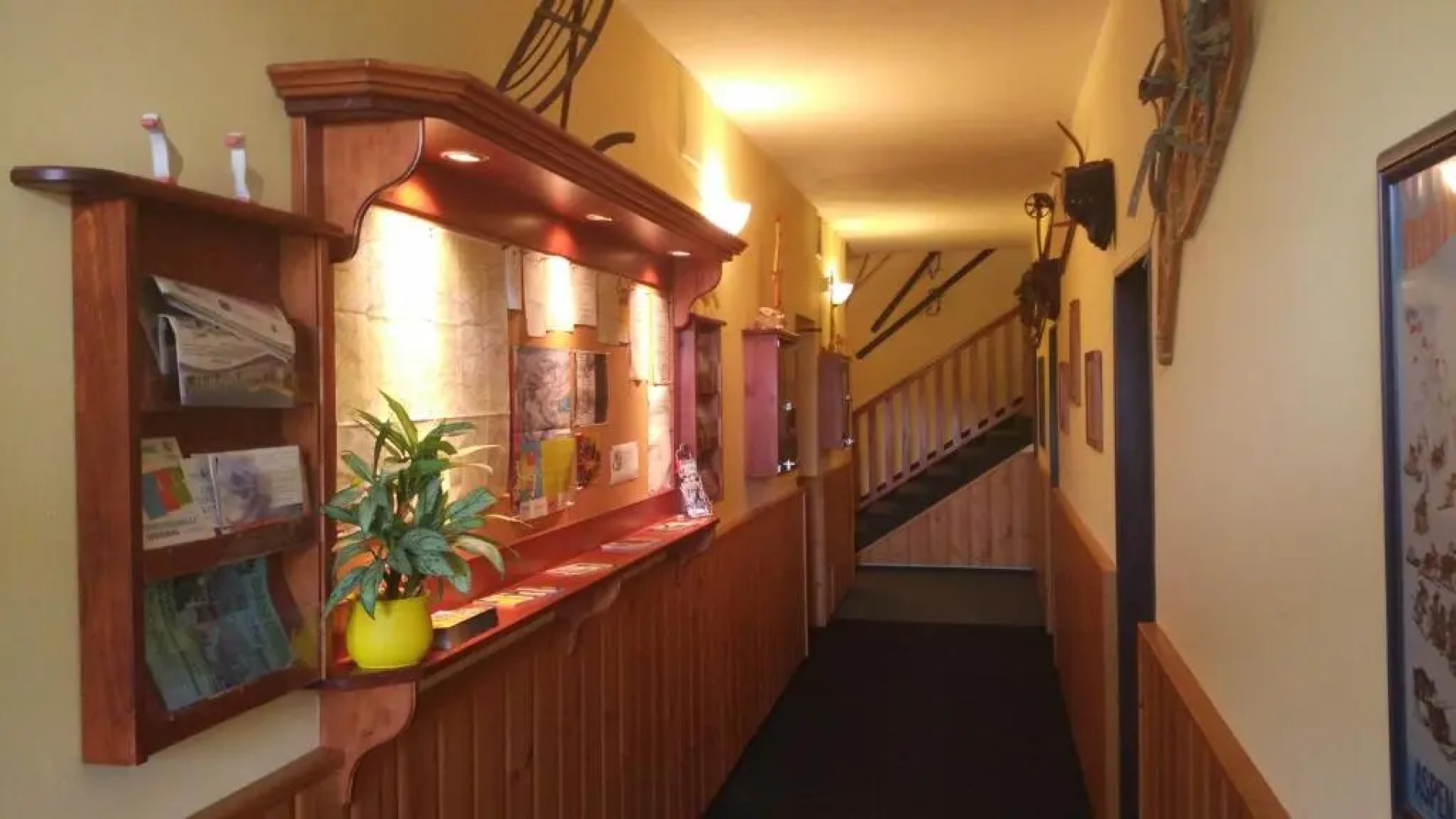 Happy House Apartments