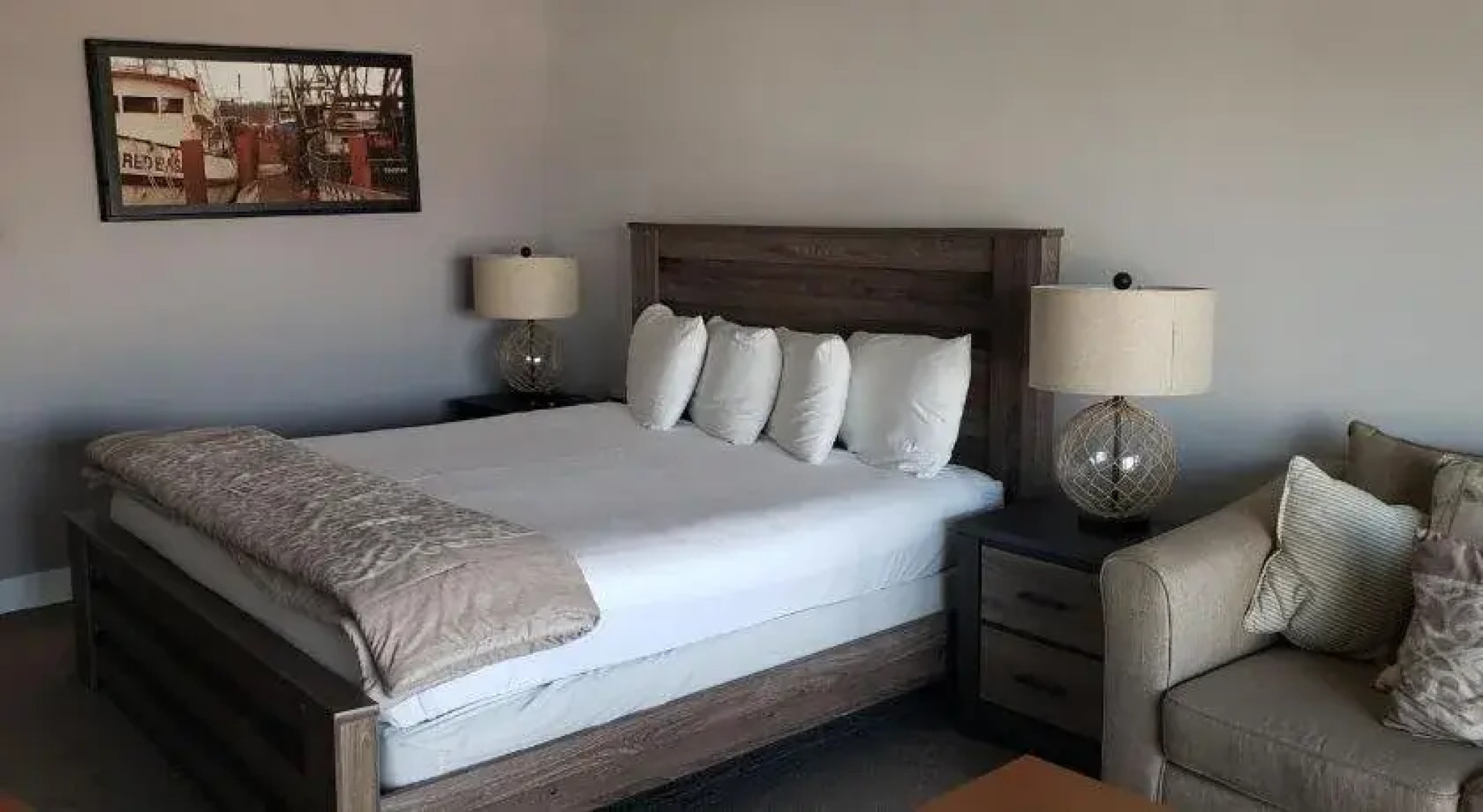 Astoria Riverwalk Inn