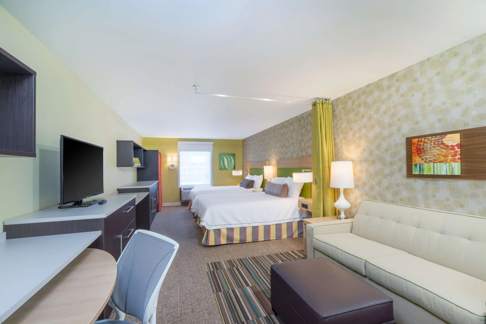 Home2 Suites by Hilton Bowling Green Hotel