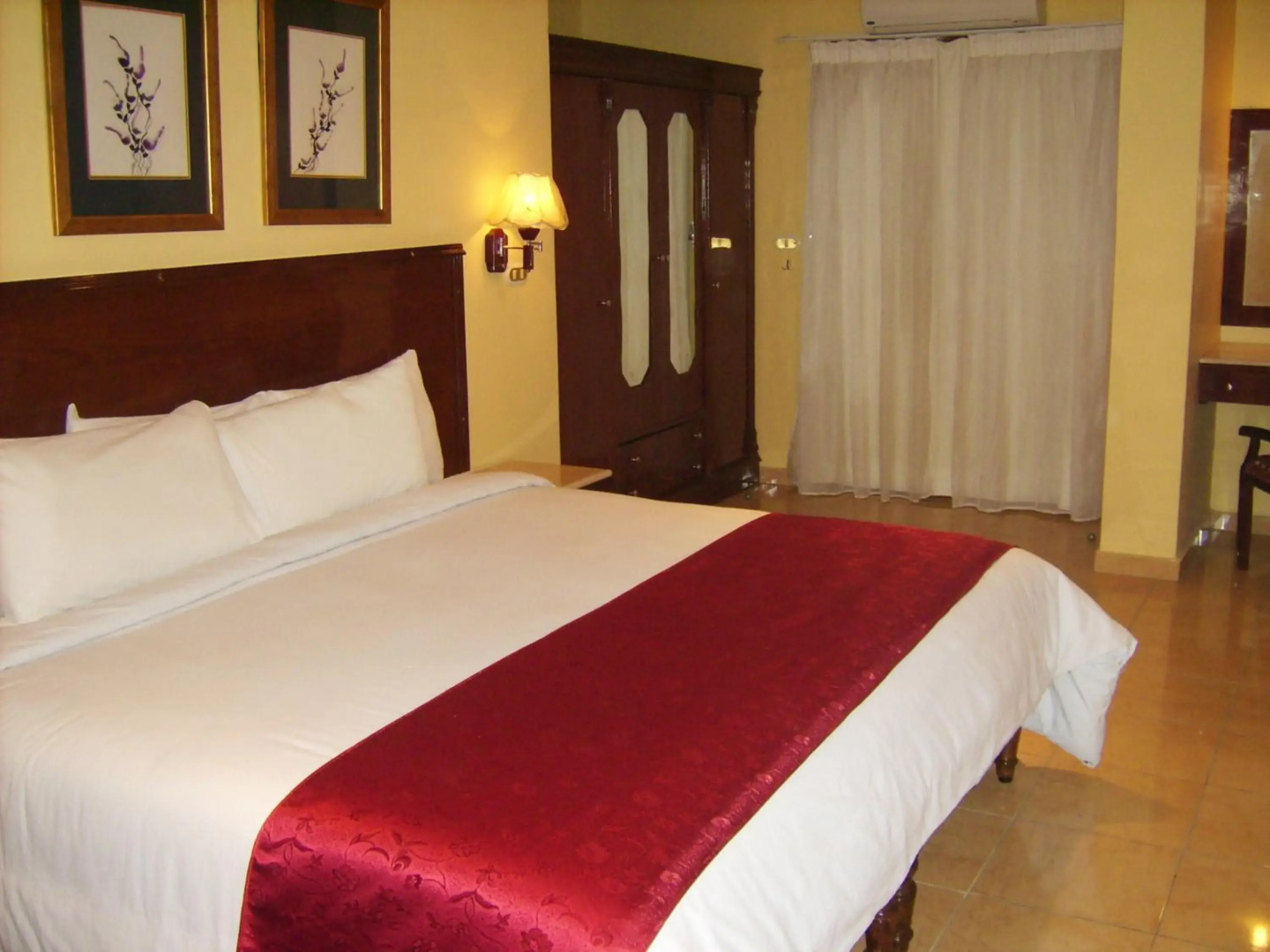 Alexandria Mediterranean Suites