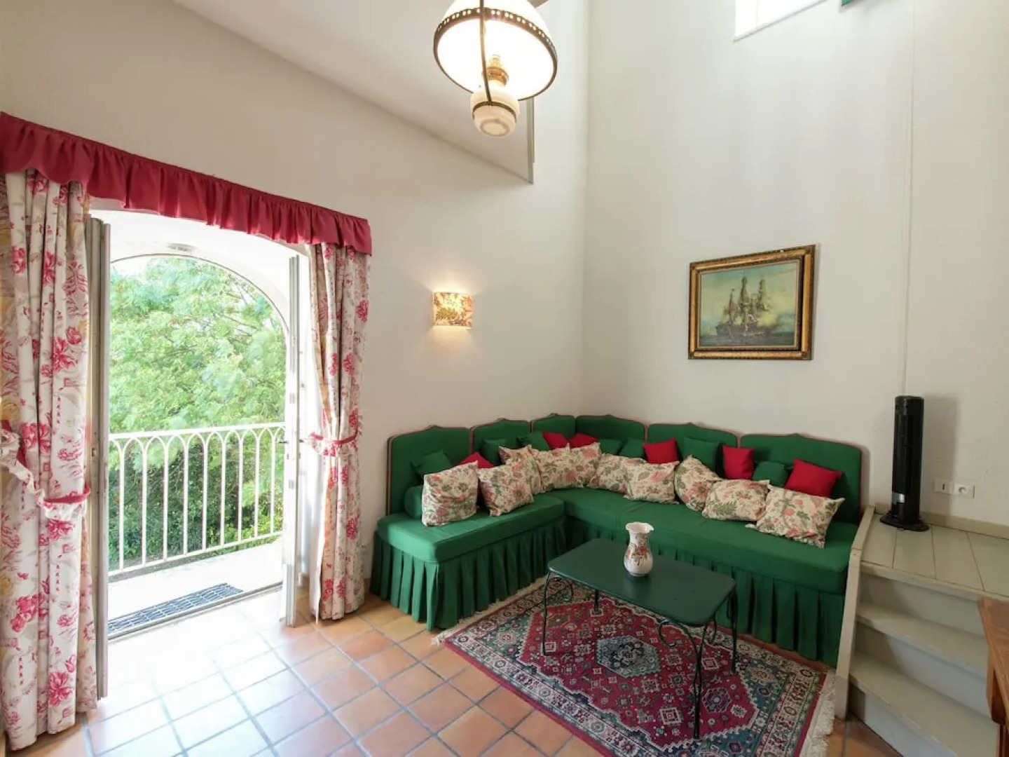 Deluxe Apartment in Saint-clair With Swimming Pool