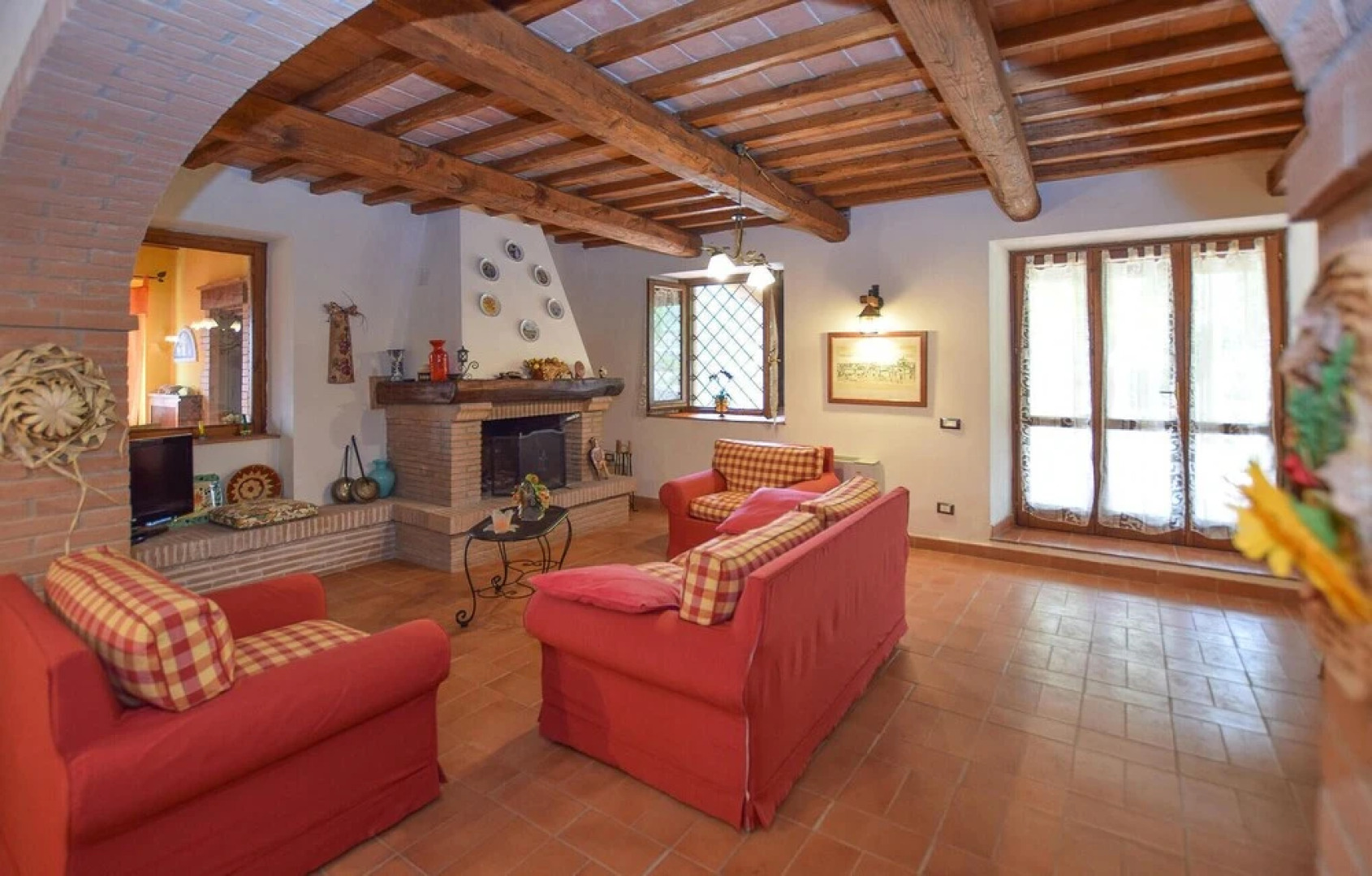 Awesome Home in Santa Restituta With 6 Bedrooms, Wifi and Outdoor Swimming Pool