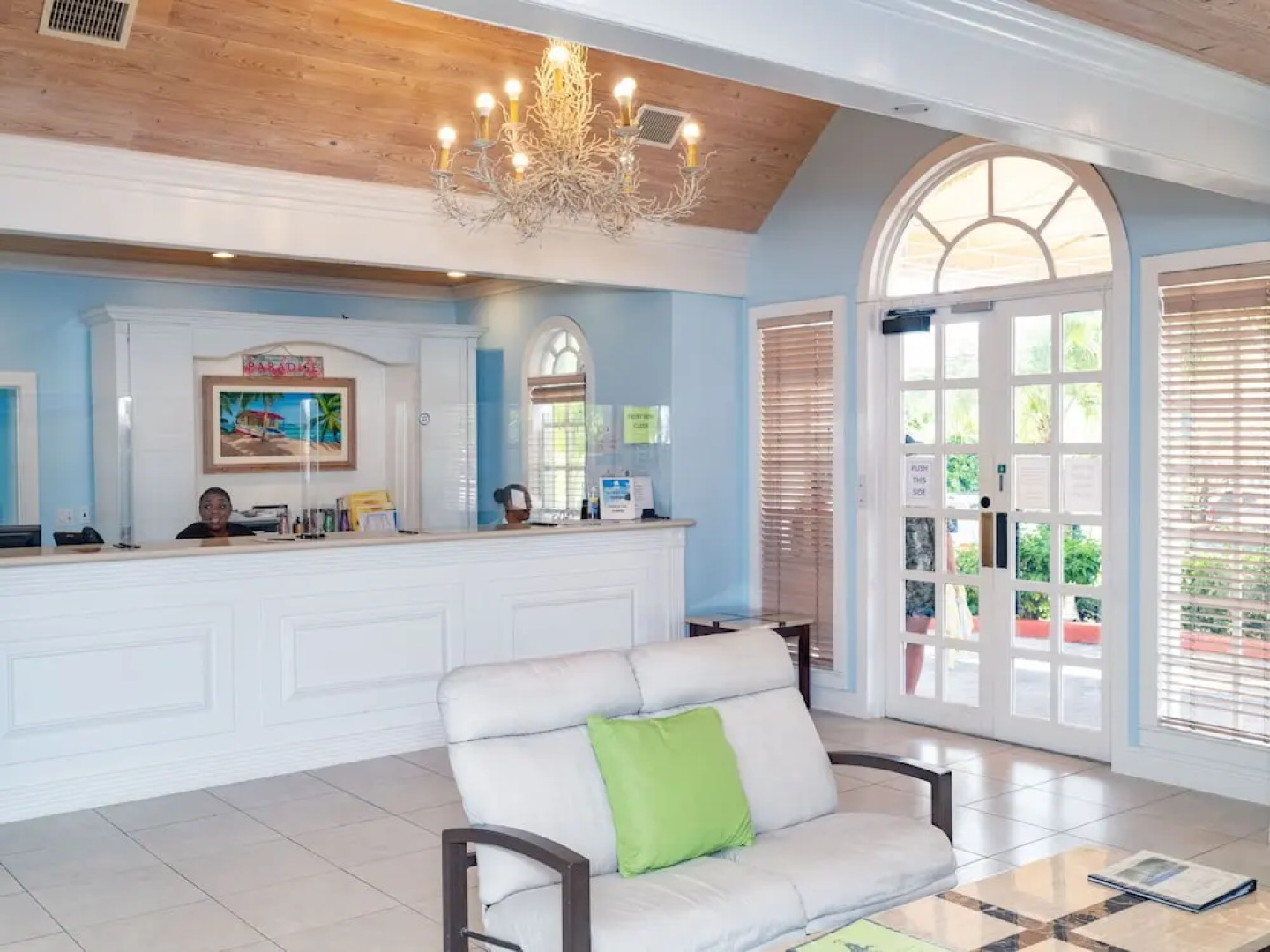 Deluxe Ocean View Villas - Just Steps From White Sand Beaches