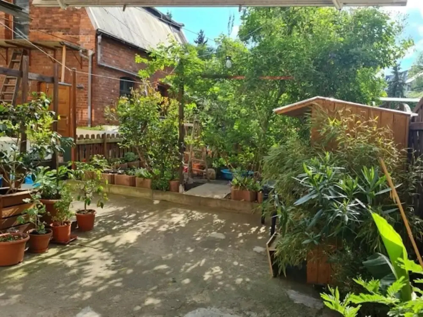 Flat in Zwickau Near August Horch Museum