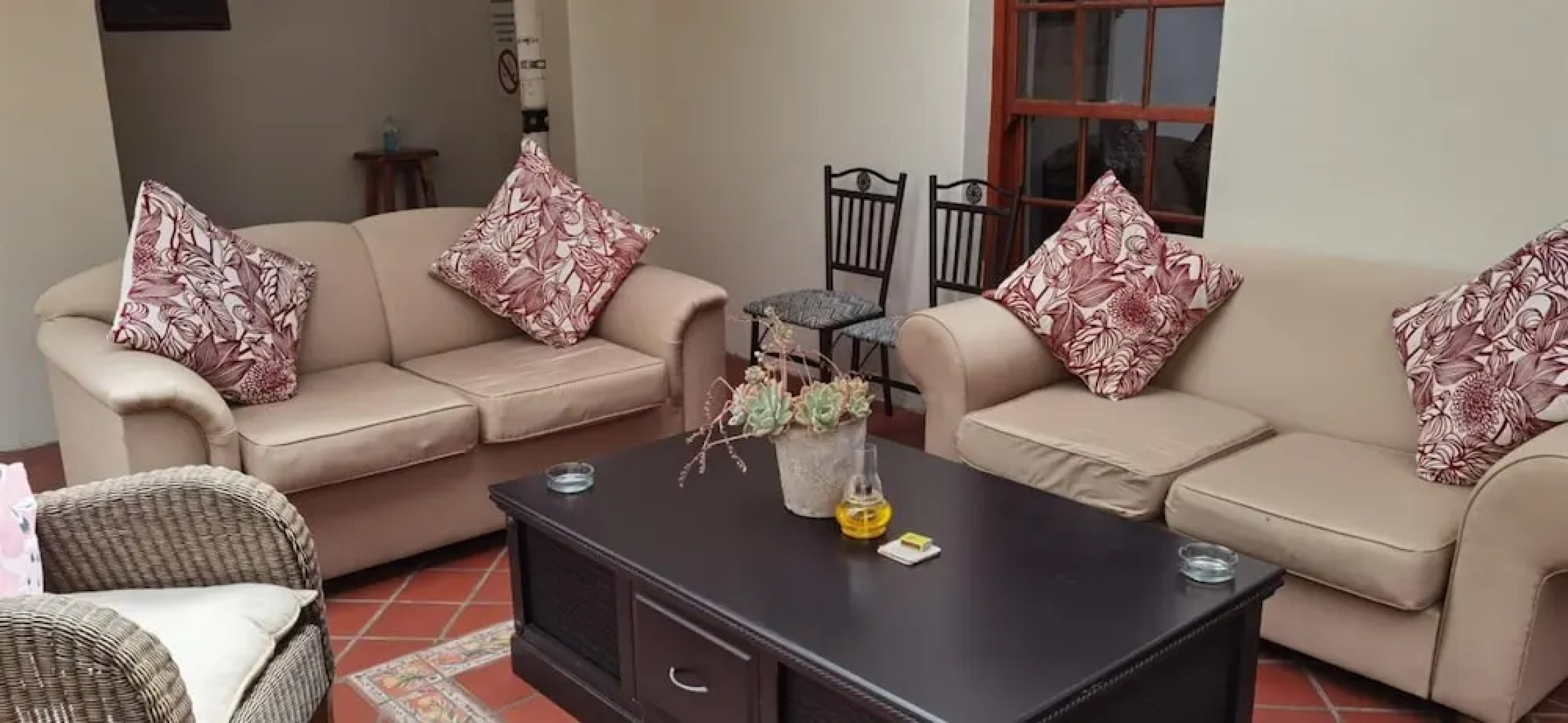 137 High Street Guest House