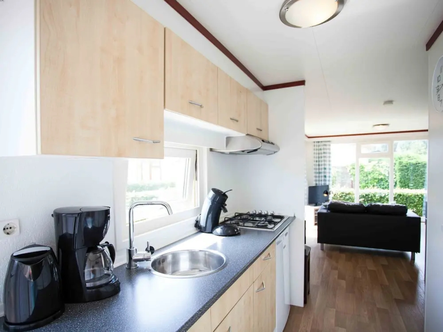 Neat Chalet With Microwave 3.5 km. From the Beach in Egmond