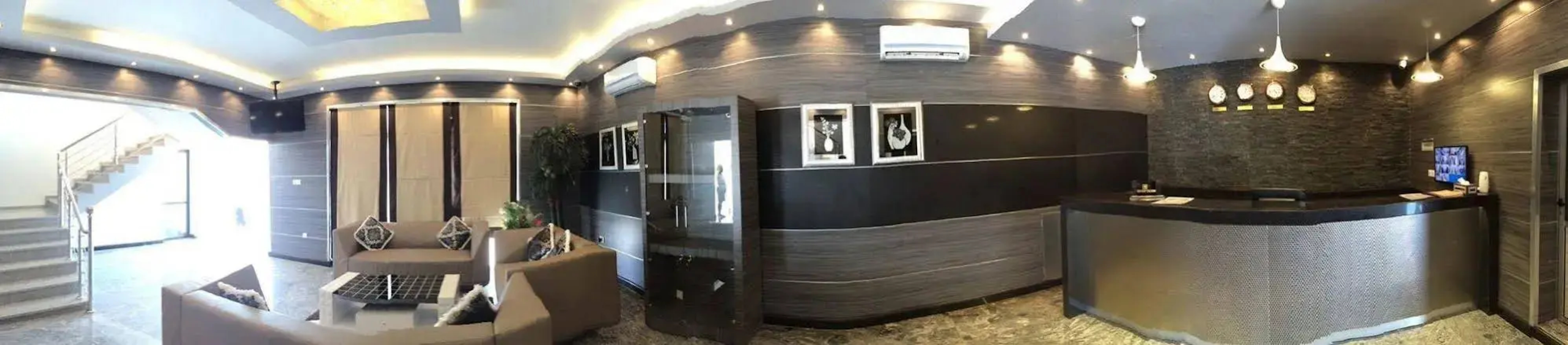 Hotel Pacific