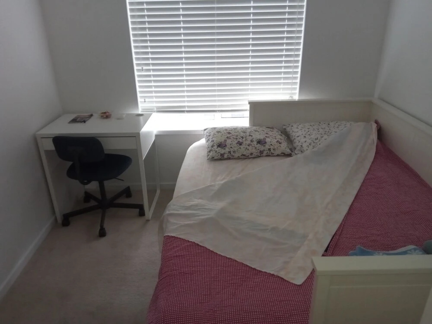 Welcome To Surrey Townhouse