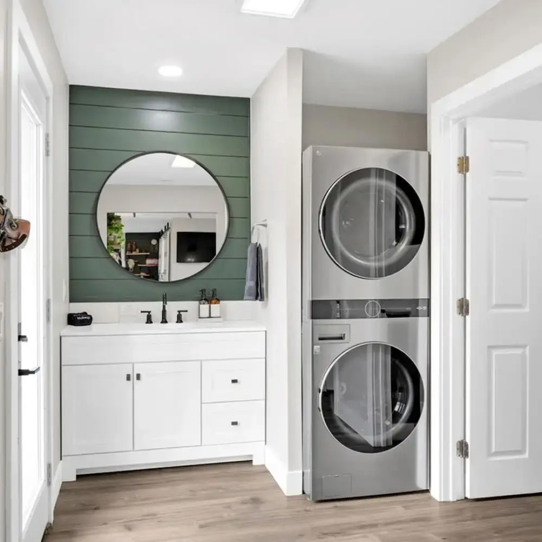 Spacious 4BR Home Near Grand Canyon Sleeps 10