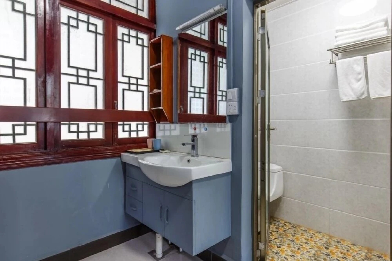 Zhenyuan Qiemanman Kezhan