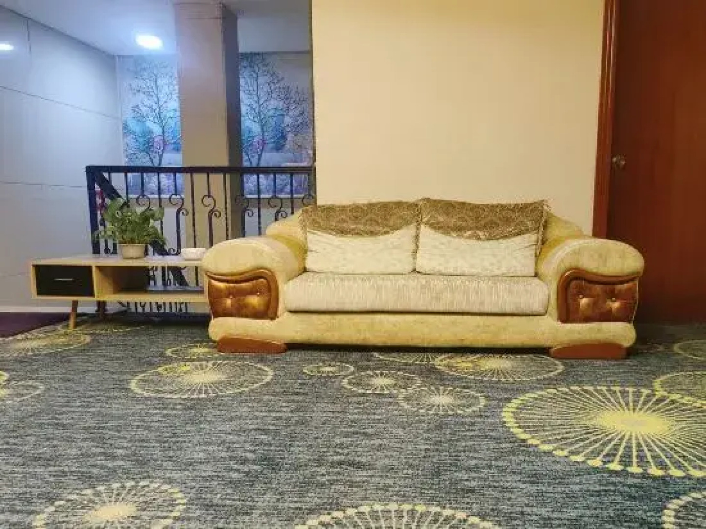 Shangyite Boutique Hotel (Garden Road Pedestrian Street Art College Branch )