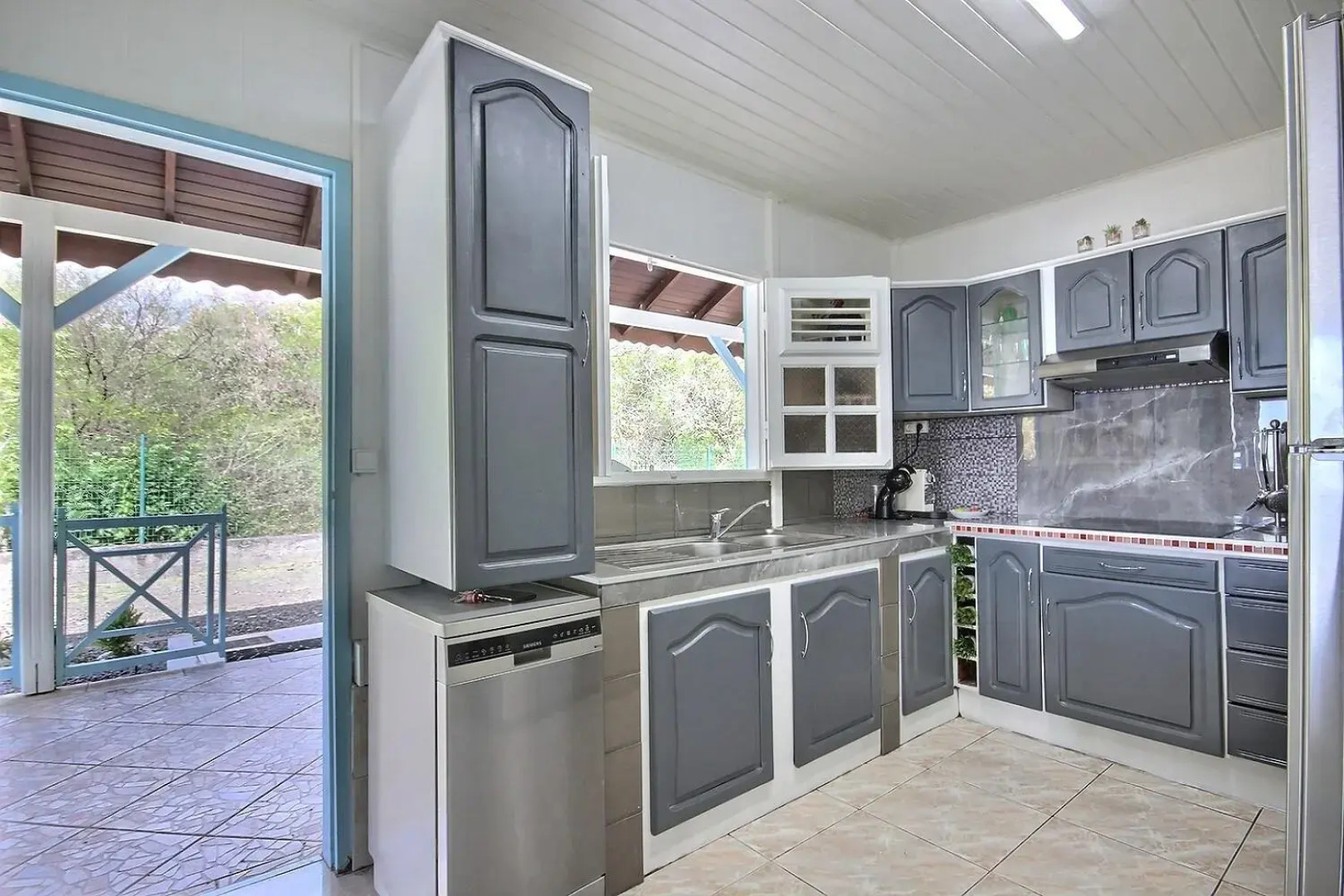 Villa Lyjade, 4 CH, piscine, vue mer