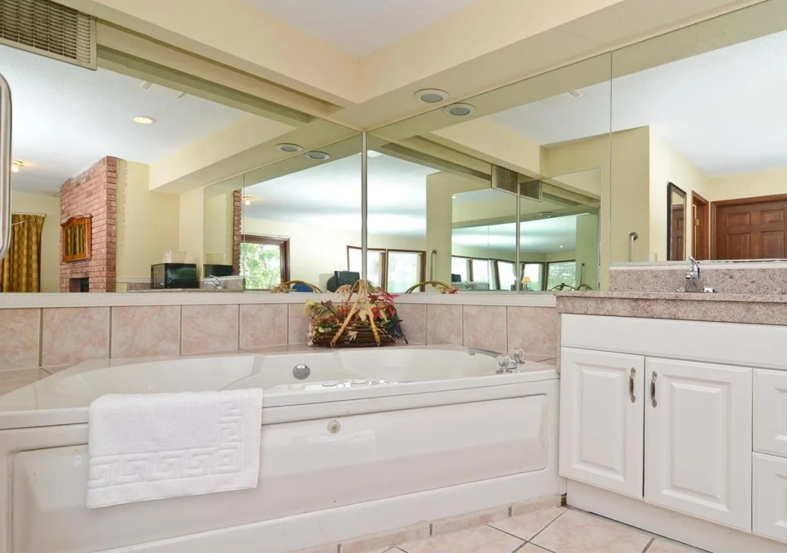 Days Inn Lake Saint Louis