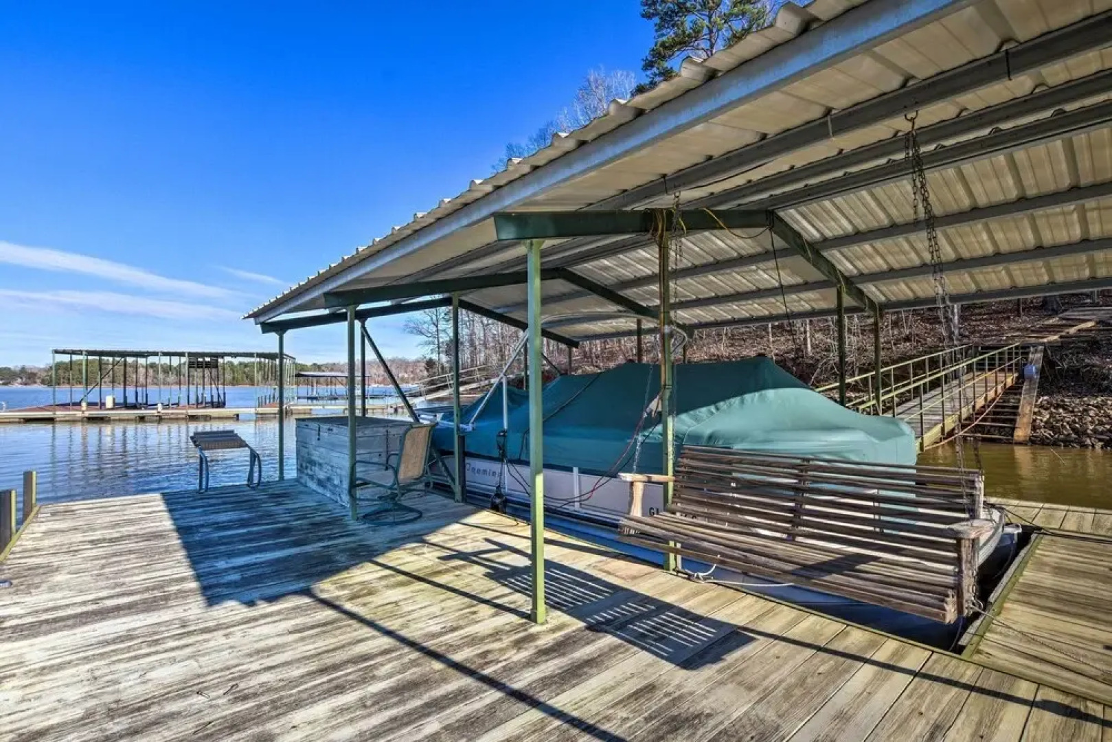 Lavonia Lake House w/ Private Dock & Bonfire!