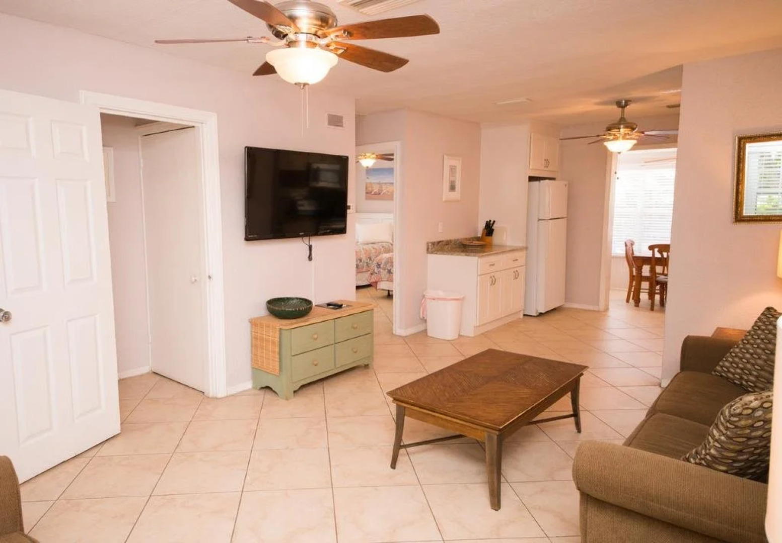 Haley's at The Anna Maria Island Inn