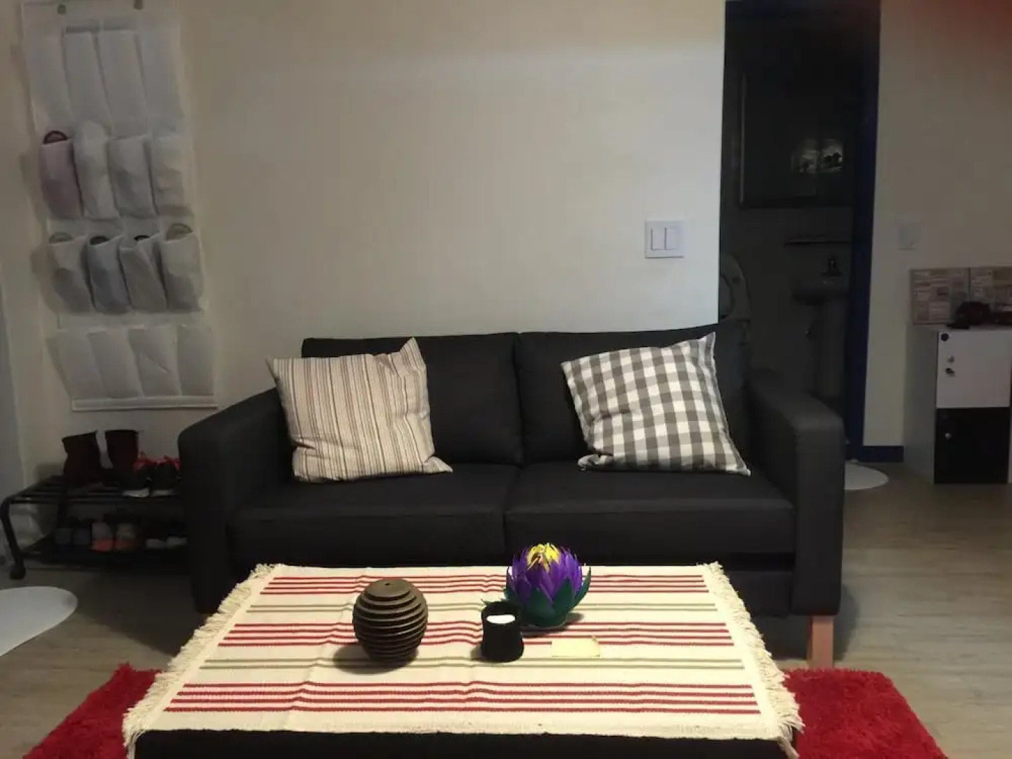 Housetay Guesthouse 2nd Branch - Hostel