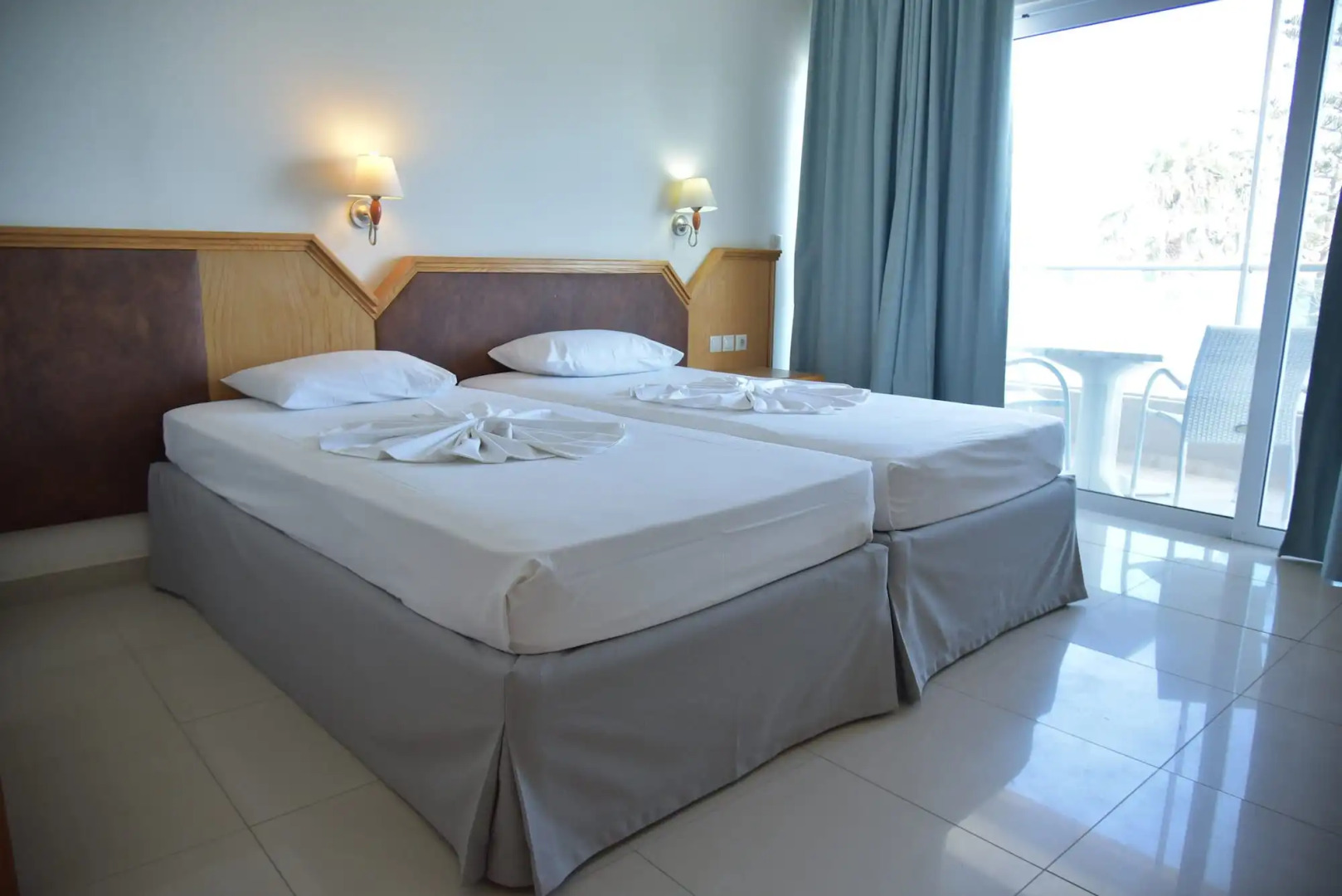 Bristol Sea View Apartments