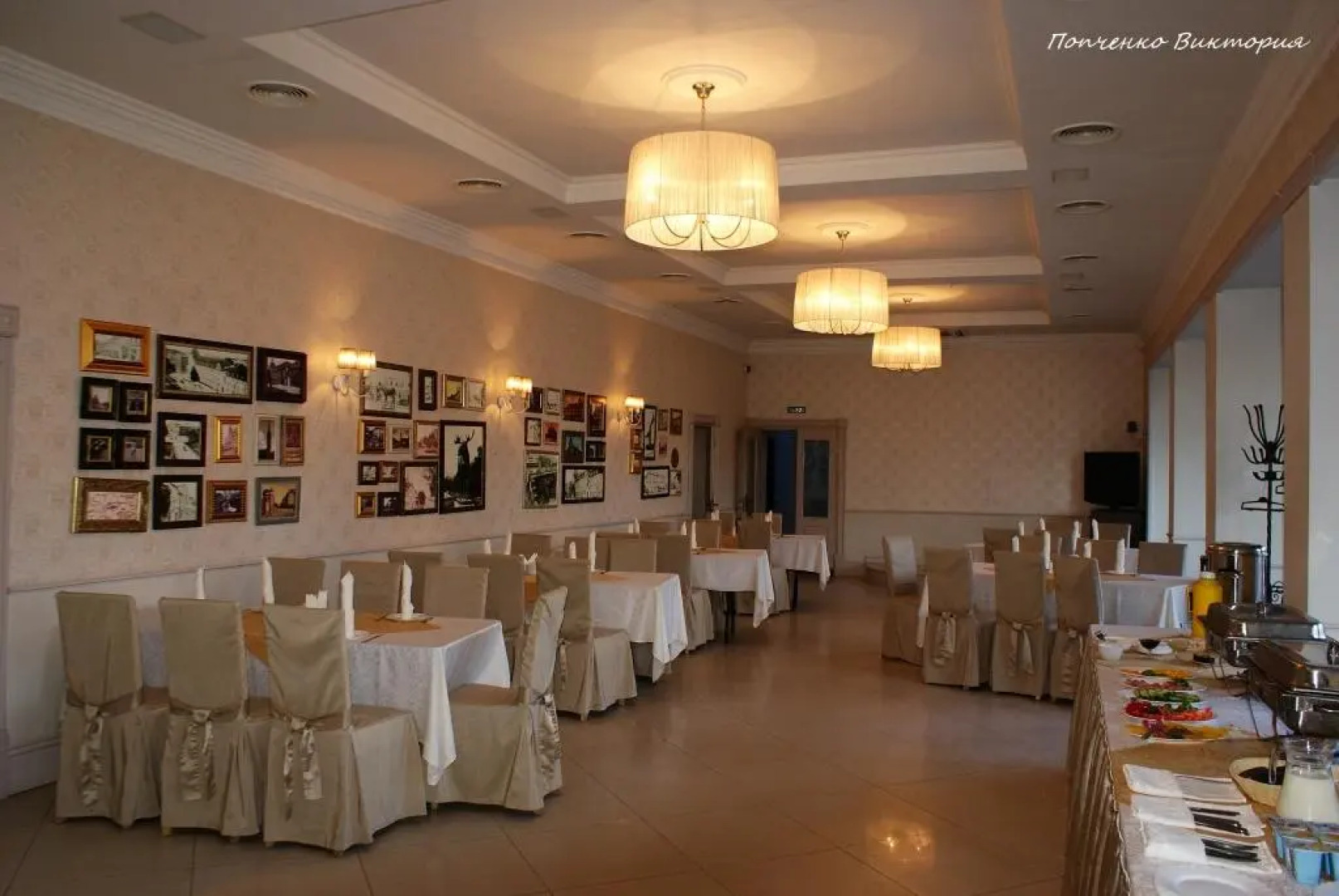 Отель Королевский двор