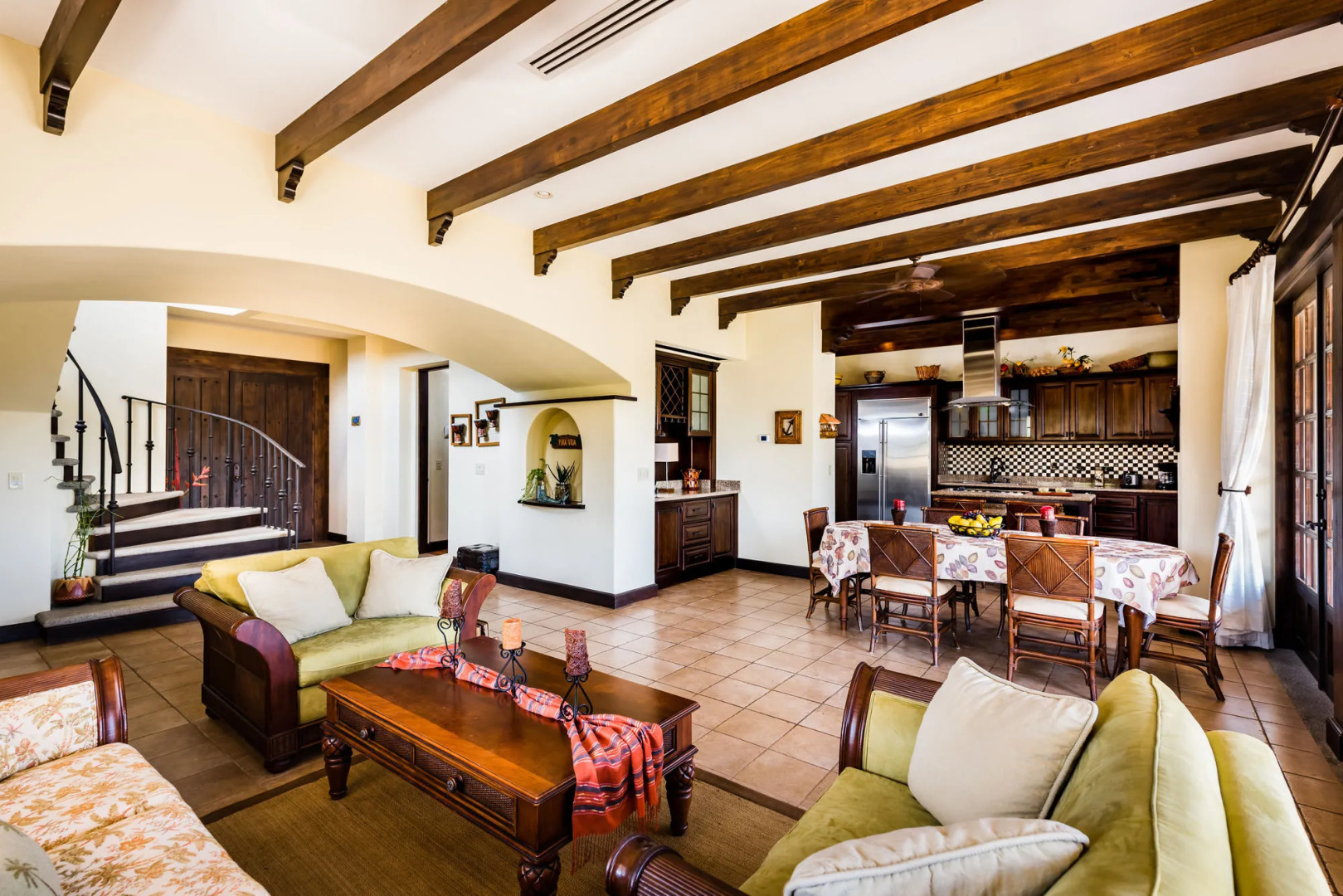 Luxury Vacation Rentals At Hacienda Pinilla