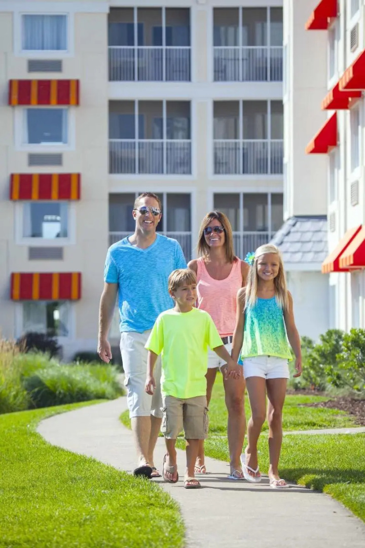 Cedar Point's Hotel Breakers