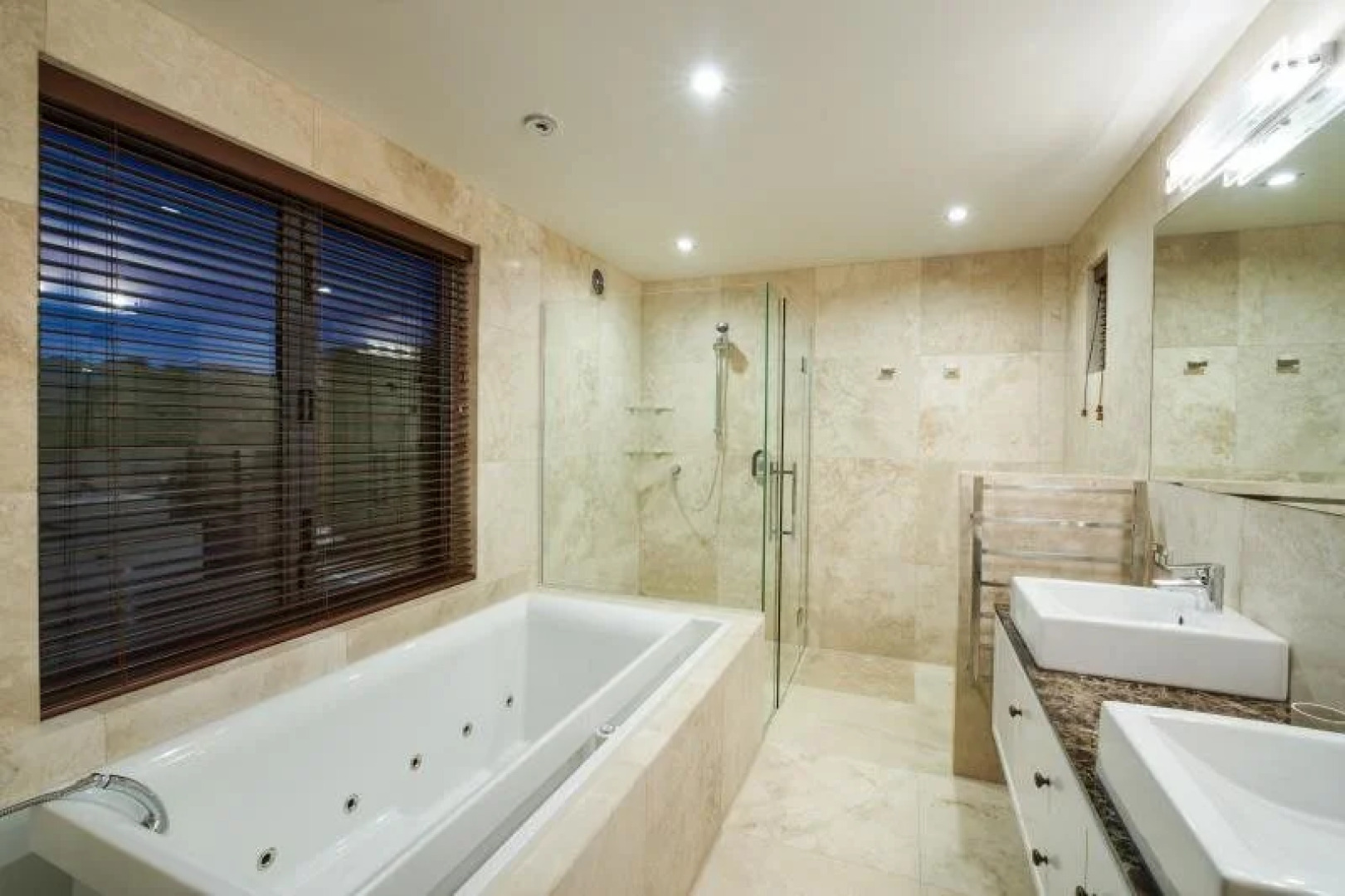 Tin Tub Luxury Lodge