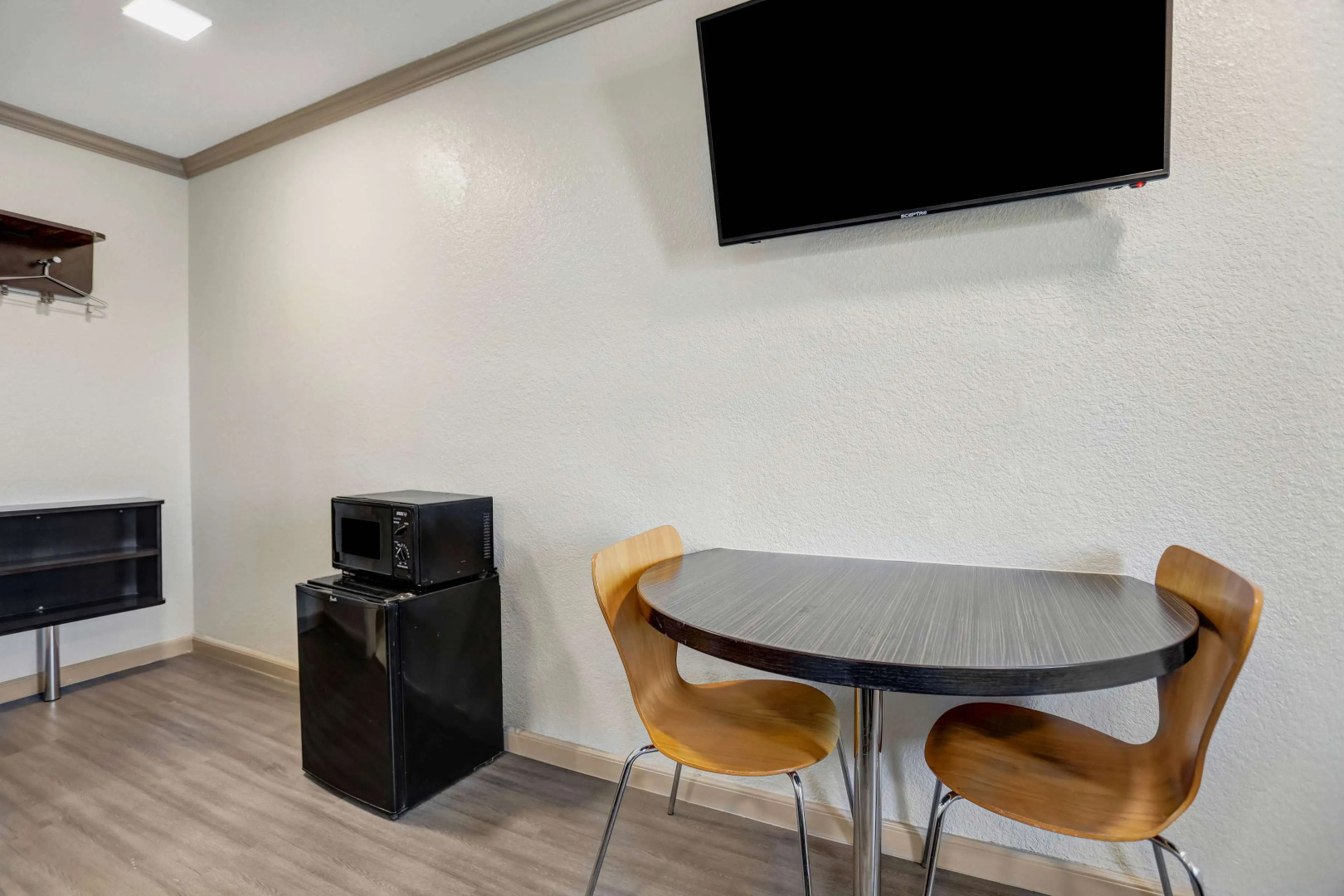 Motel 6 Red Bluff, CA