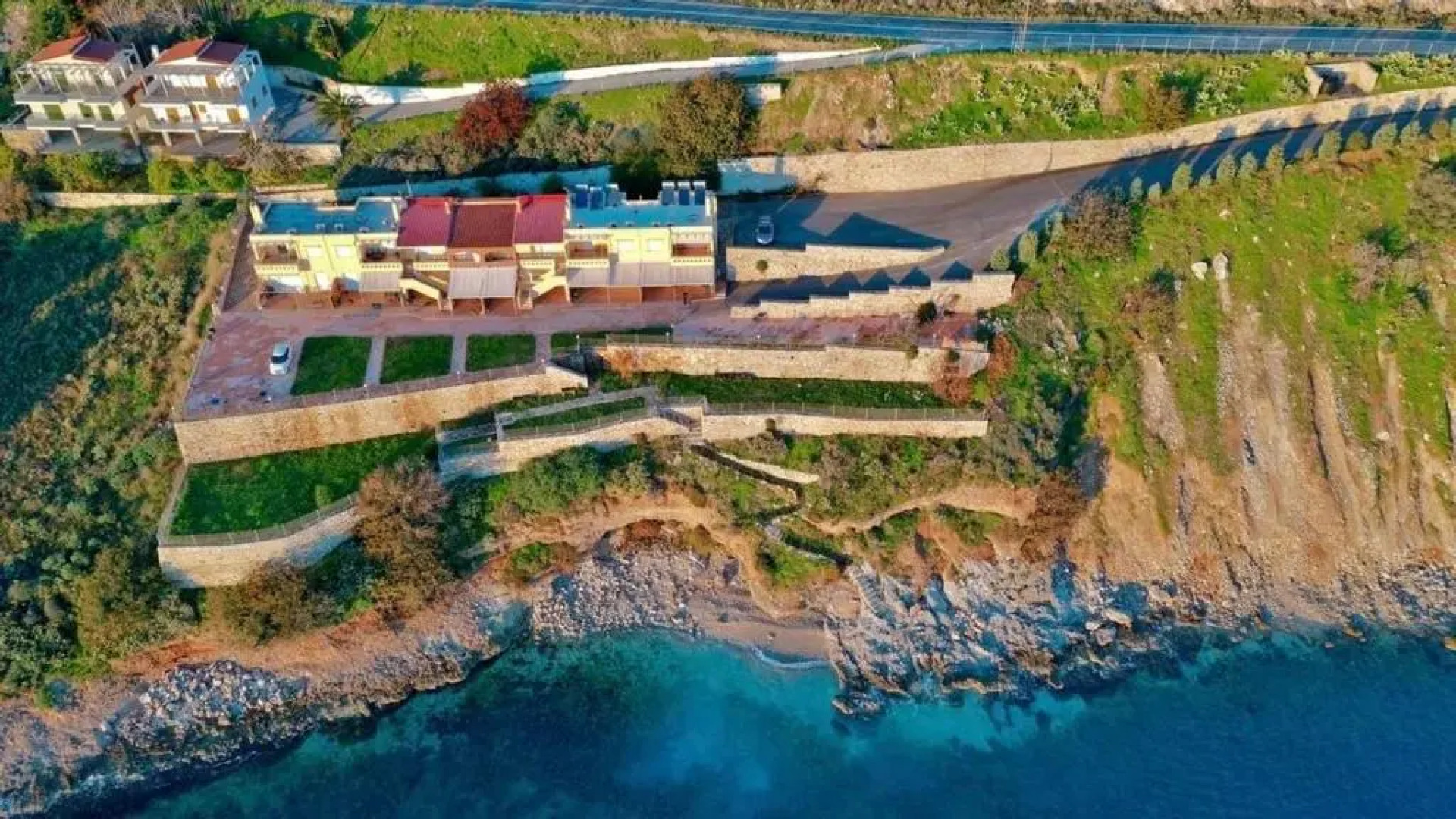 Kiveri Cave Apartment D4