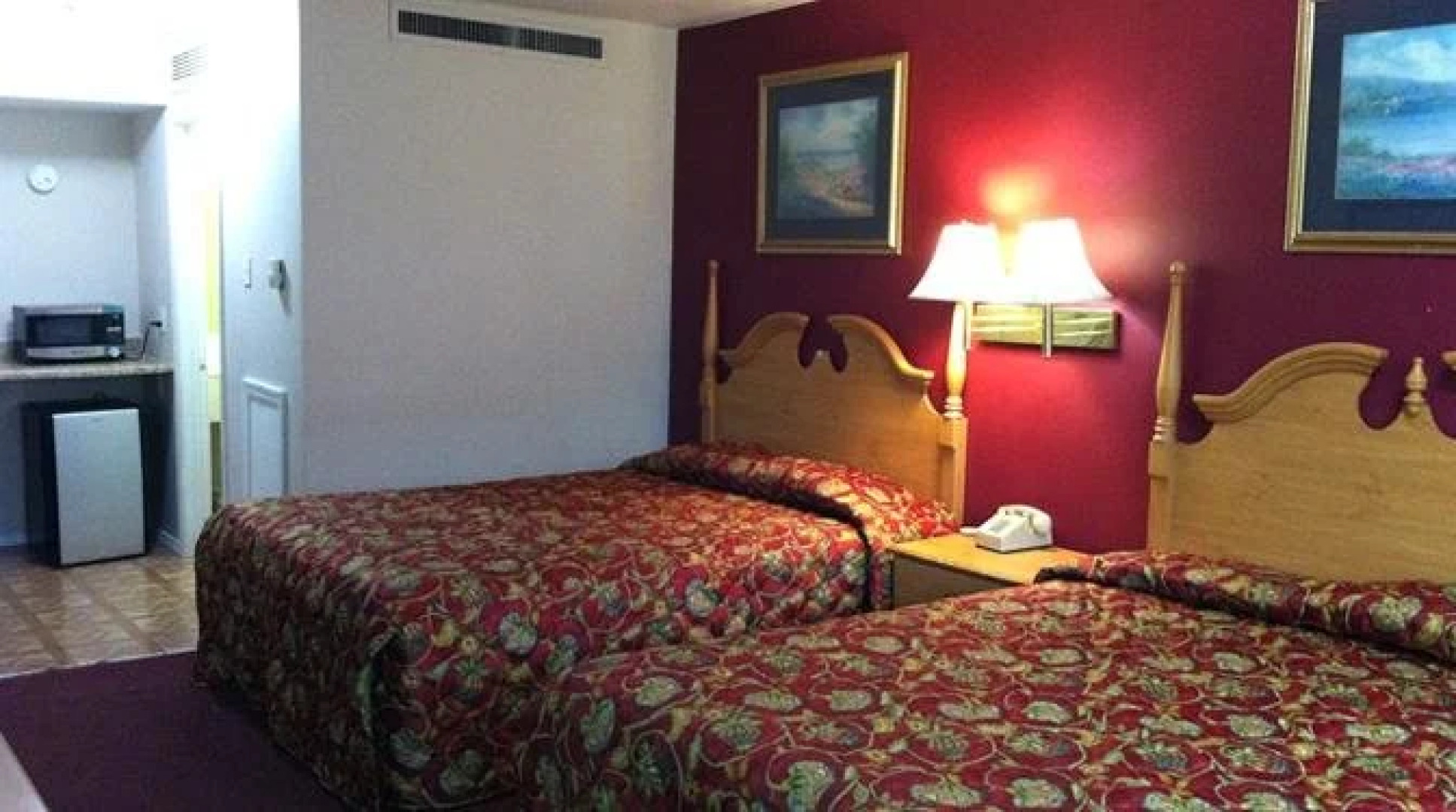 Welcome Inn and Suites