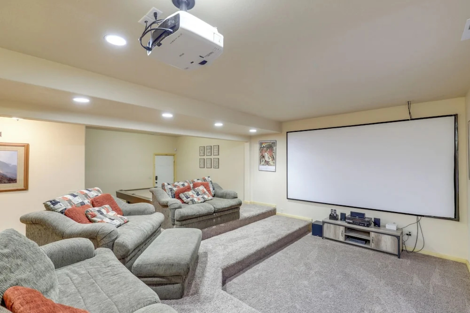 Large Sterling Cabin < 1 Mi to Palisade State Park