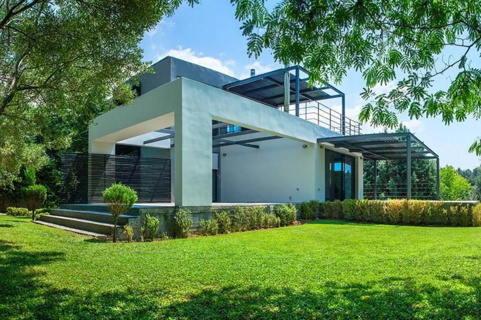 Sani Woods Apartments