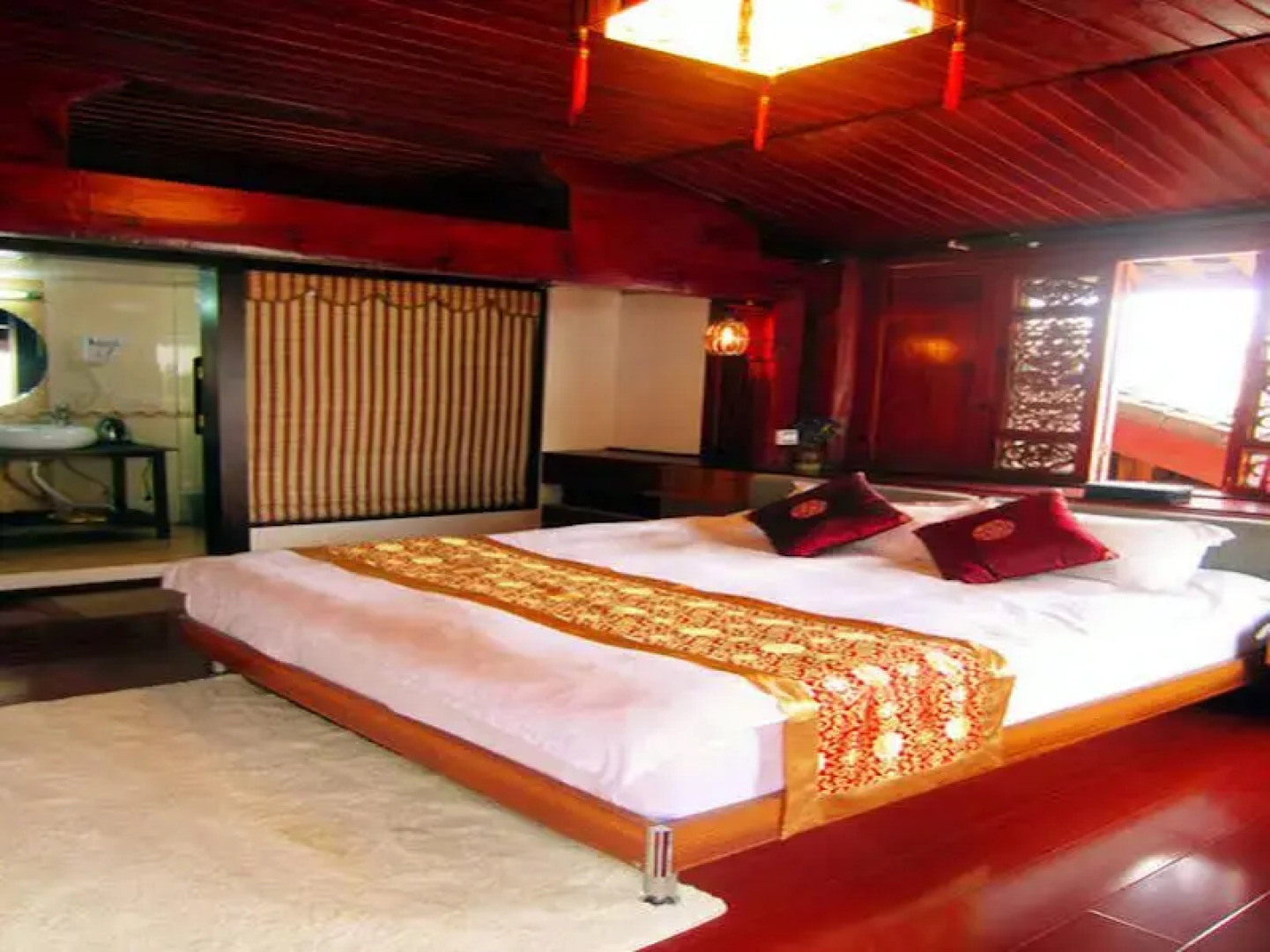 Lijiang Moonlight Inn