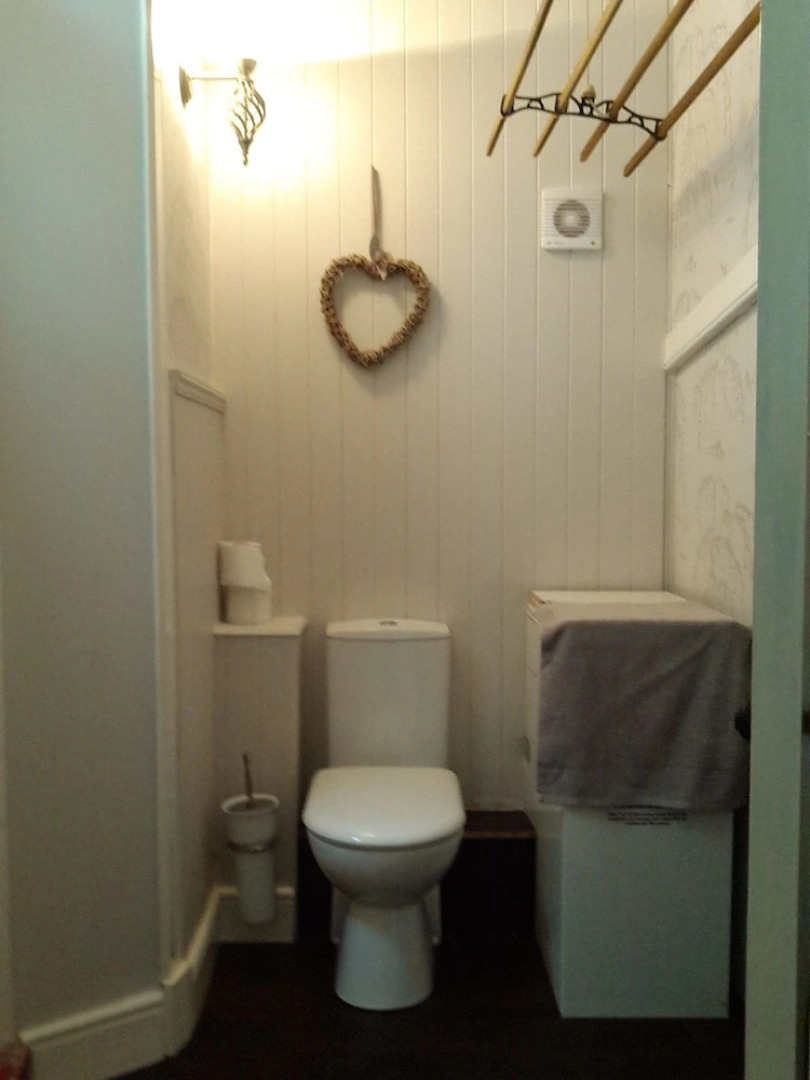 Cragowlet House East