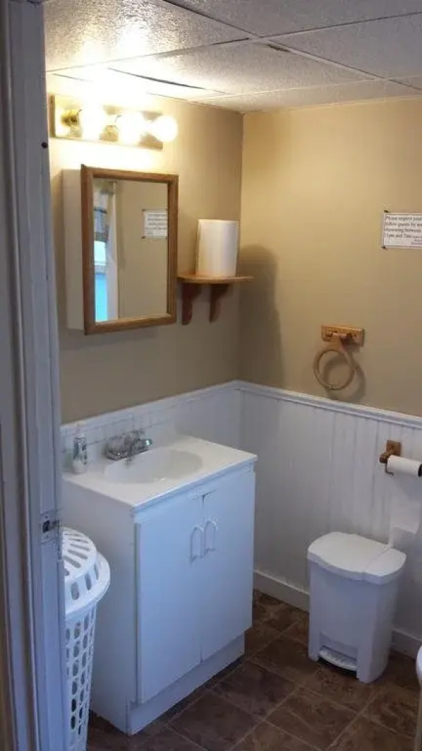 HI-Cabot Trail Hostel