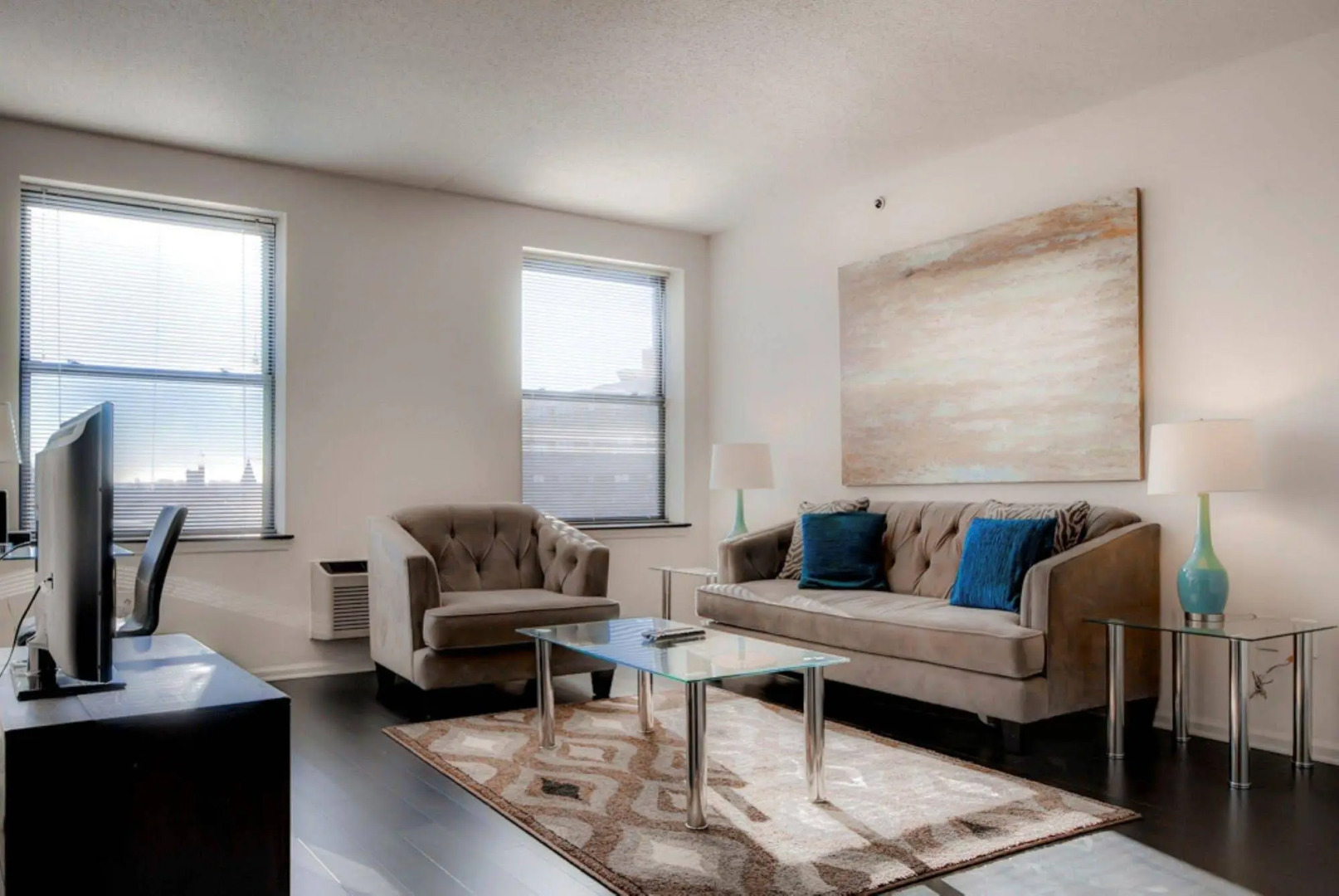 Global Luxury Suites at Chancery