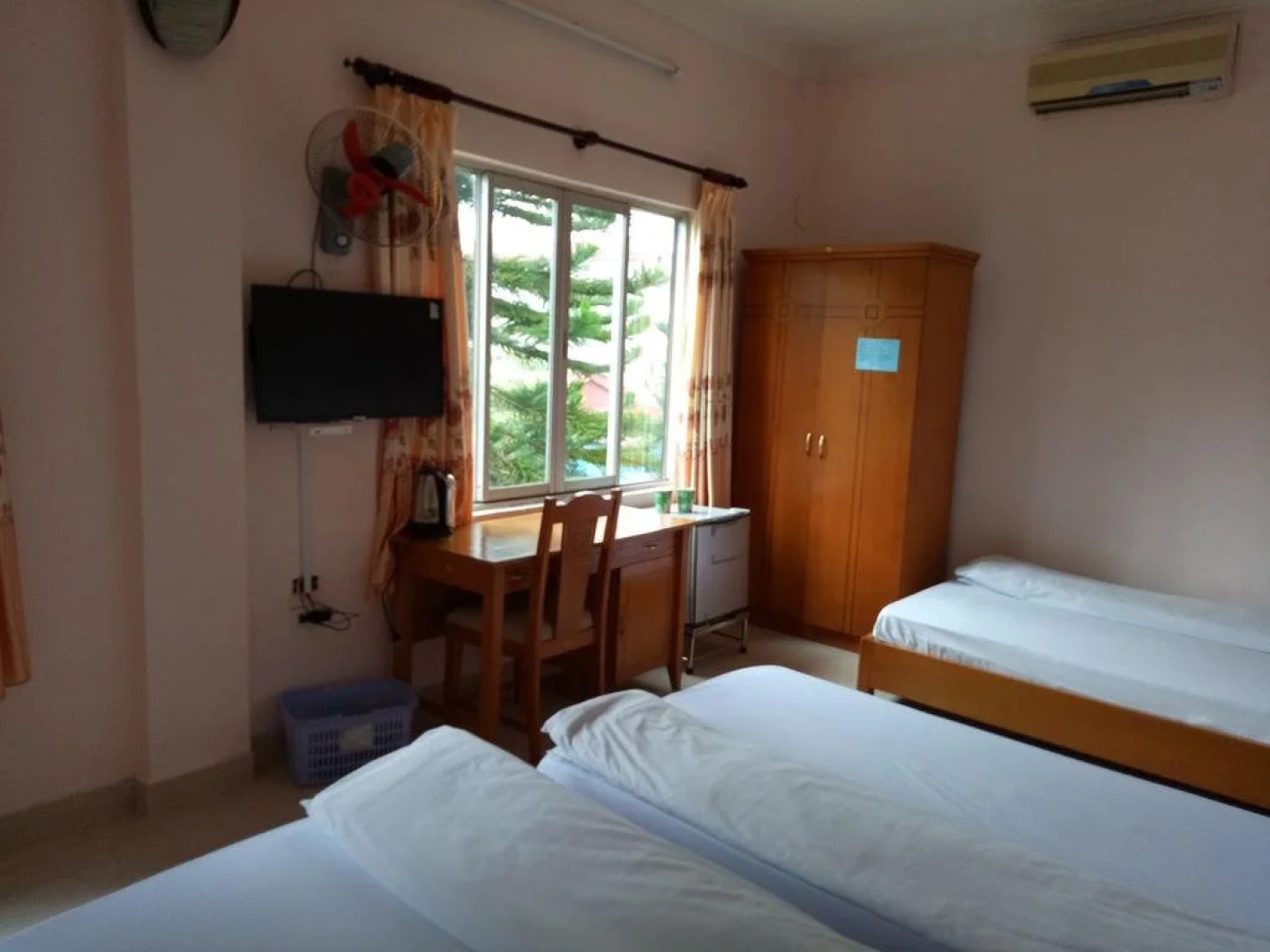 Nha hang & Khach San Tay Bac