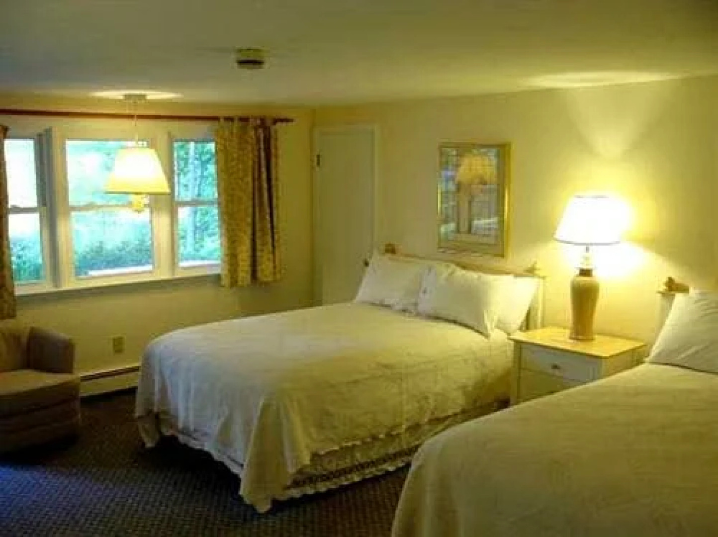 Cape Wind Waterfront Resort-Falmouth, Cape Cod