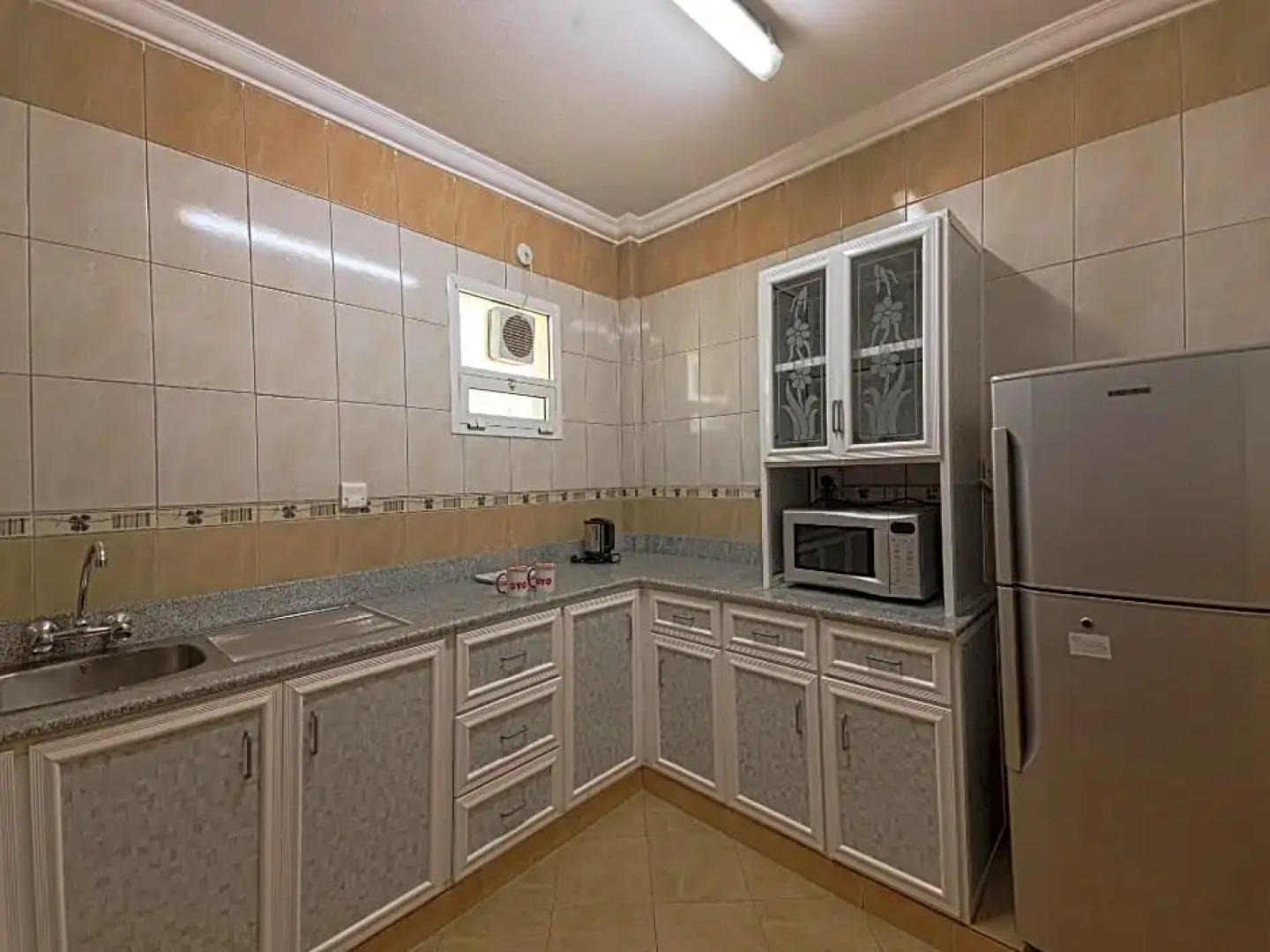 OYO 125 Manam Sohar Hotel Apartments