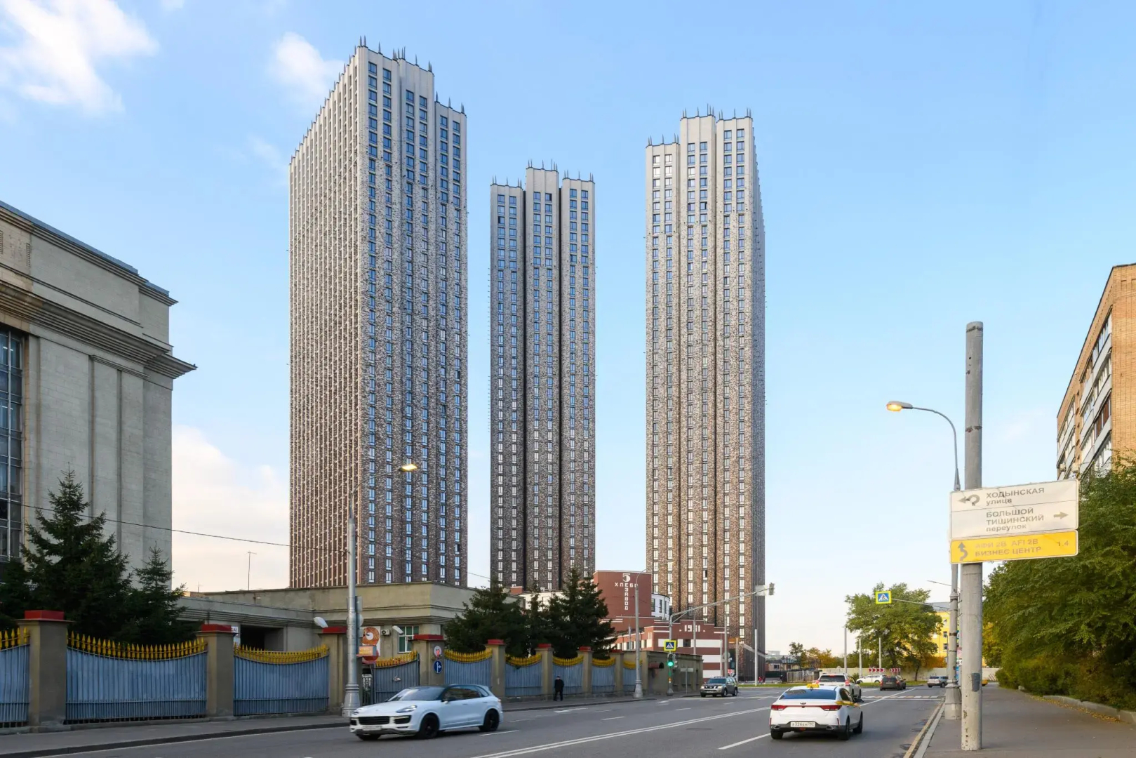 Апартаменты в небоскрёбе, центр Москвы