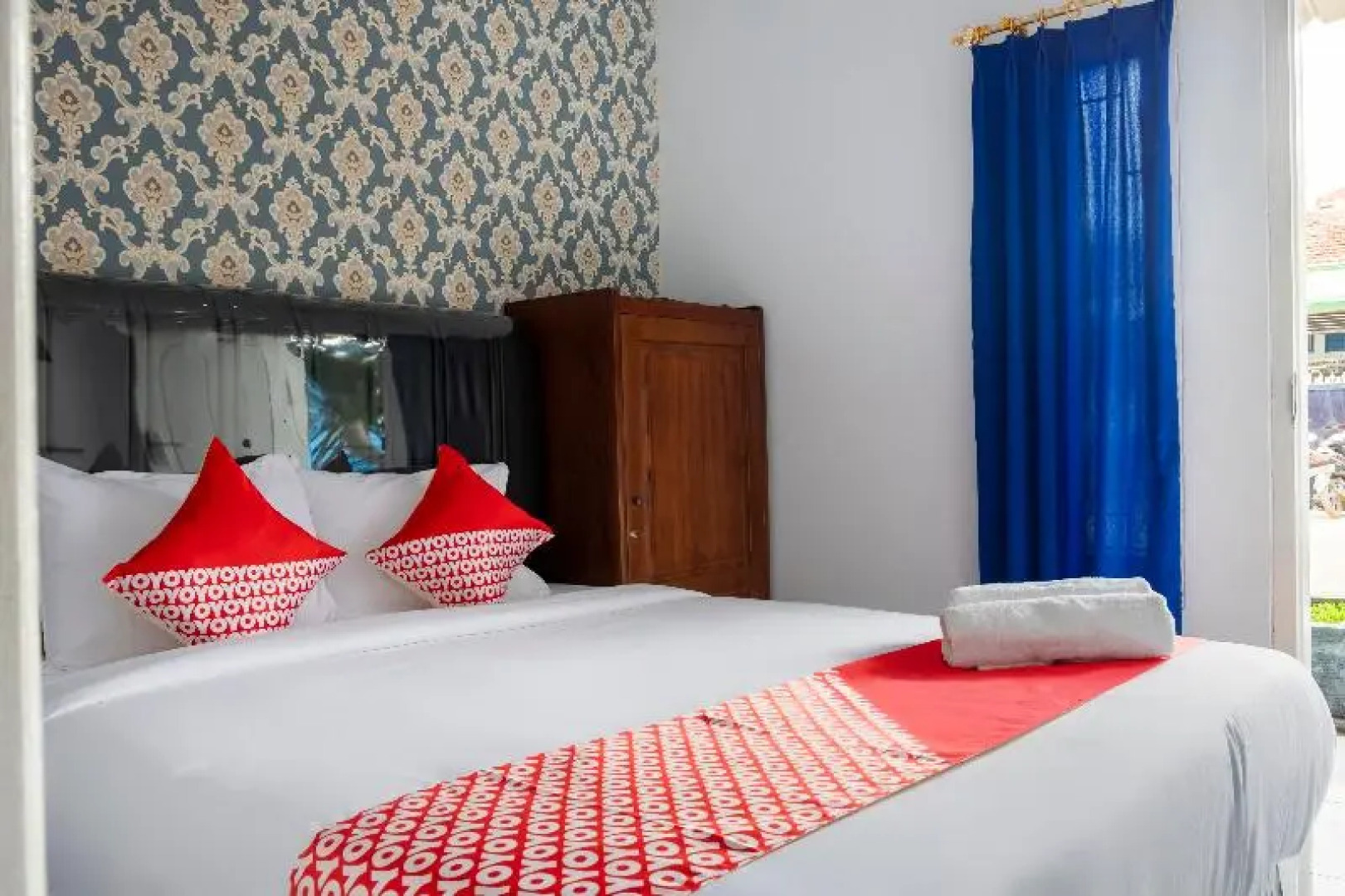 Khalifa Residence Syariah by OYO Rooms