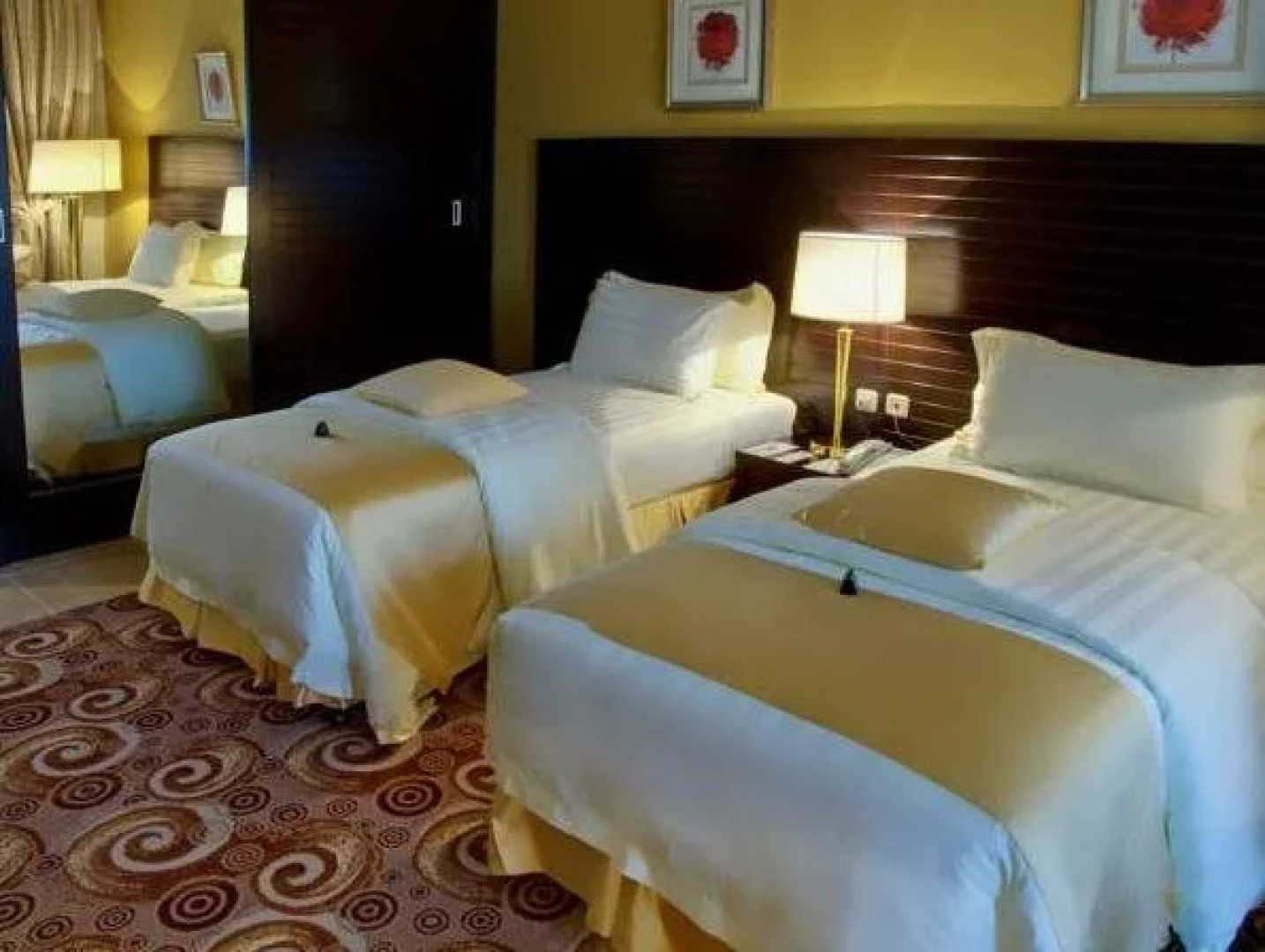 Boudl Half Moon Resort